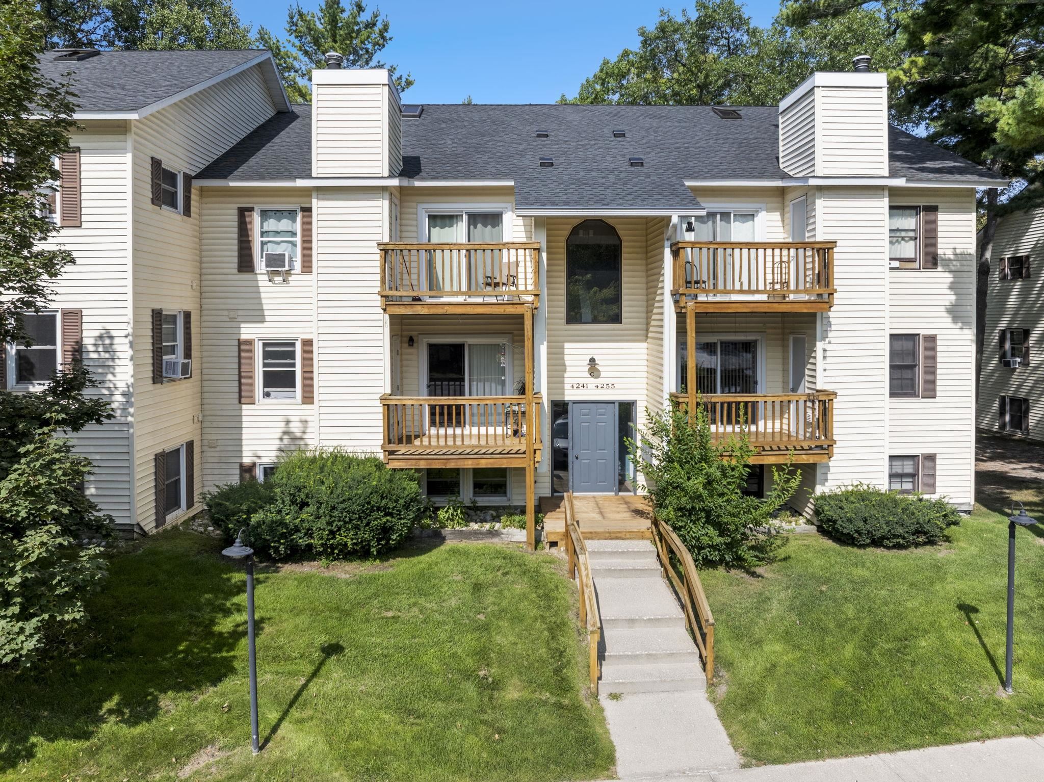 4241 Mitchell Creek