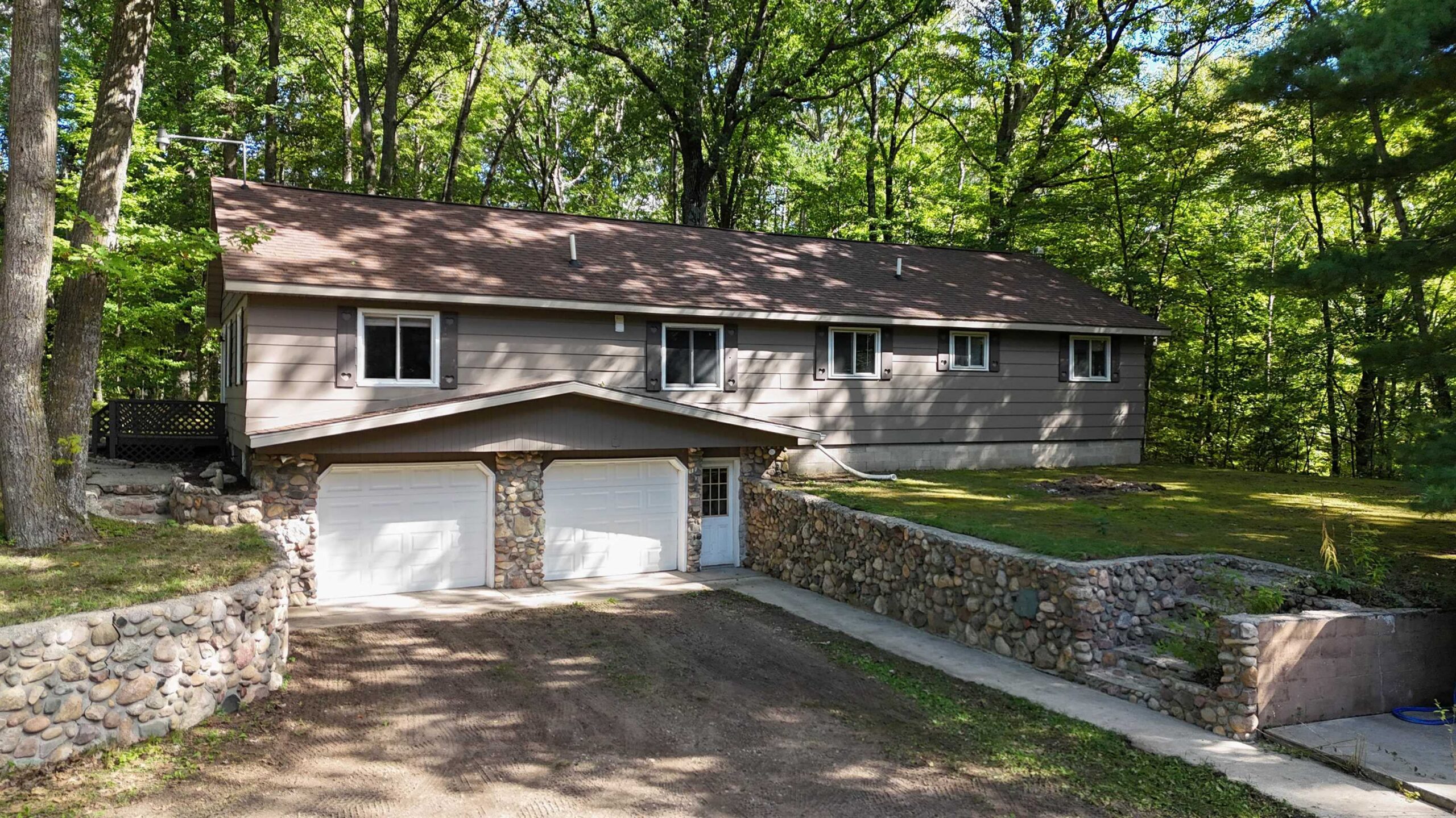 9428 W Jennings RD