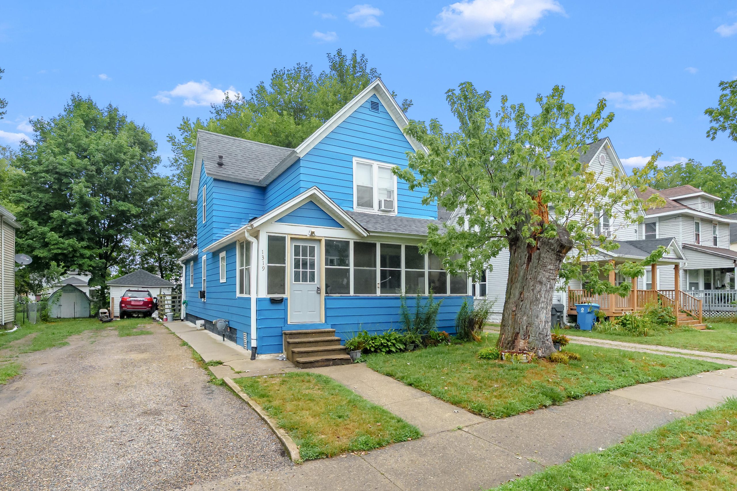 1319 Jackson Street