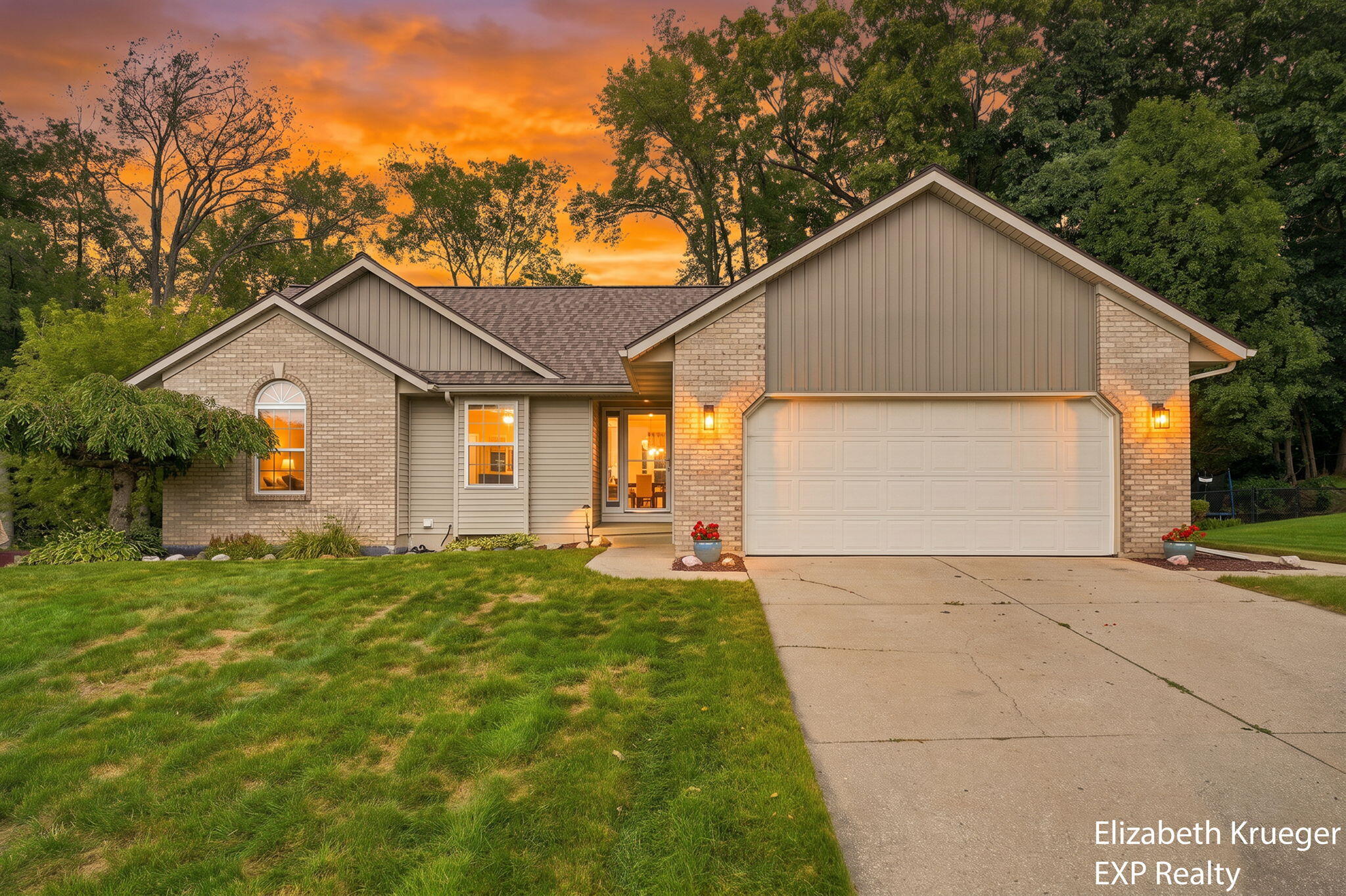 1031 Legacy Drive NE
