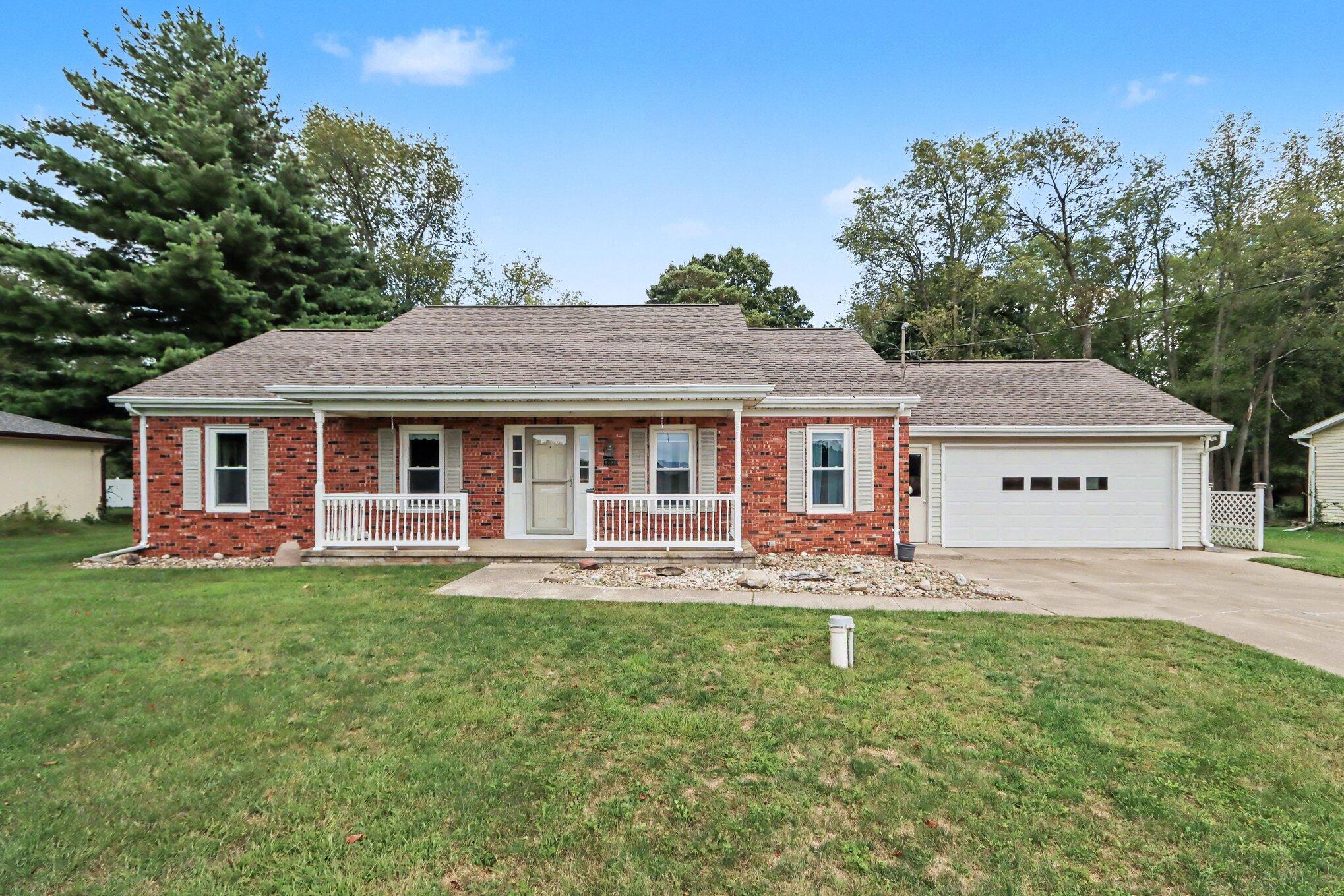 8198 N 37th Street