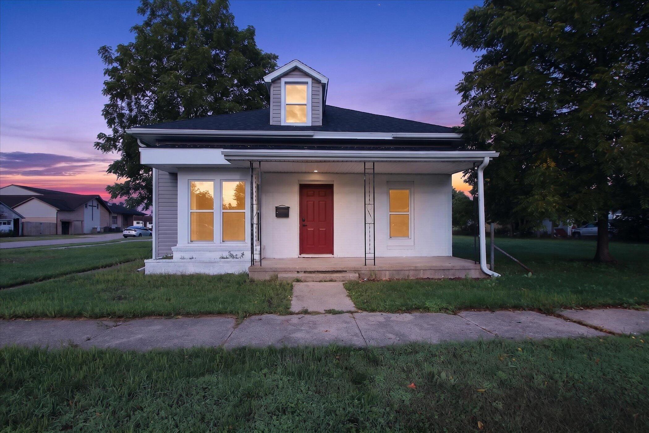 701 N Hemlock Street