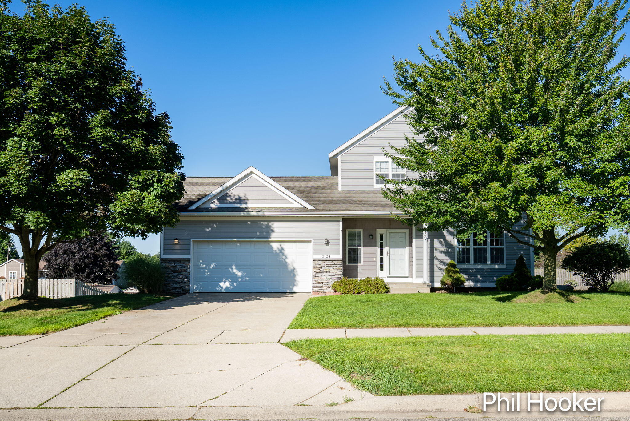 2125 Orchard Ridge Drive NW