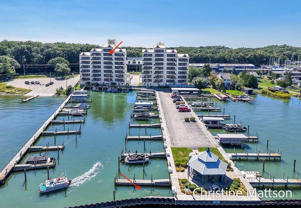 2964 Lakeshore Drive Unit: E702