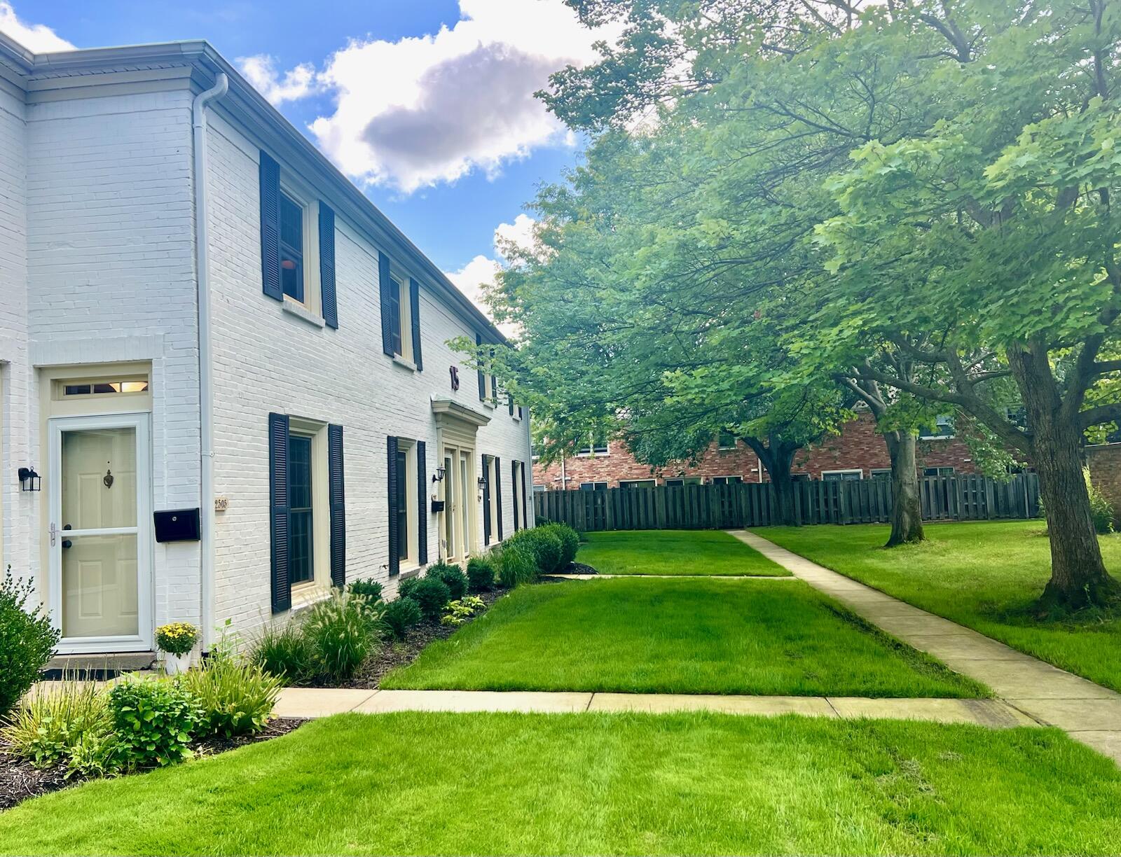 2505 Abbington Drive SE Building: 15 Unit: 137
