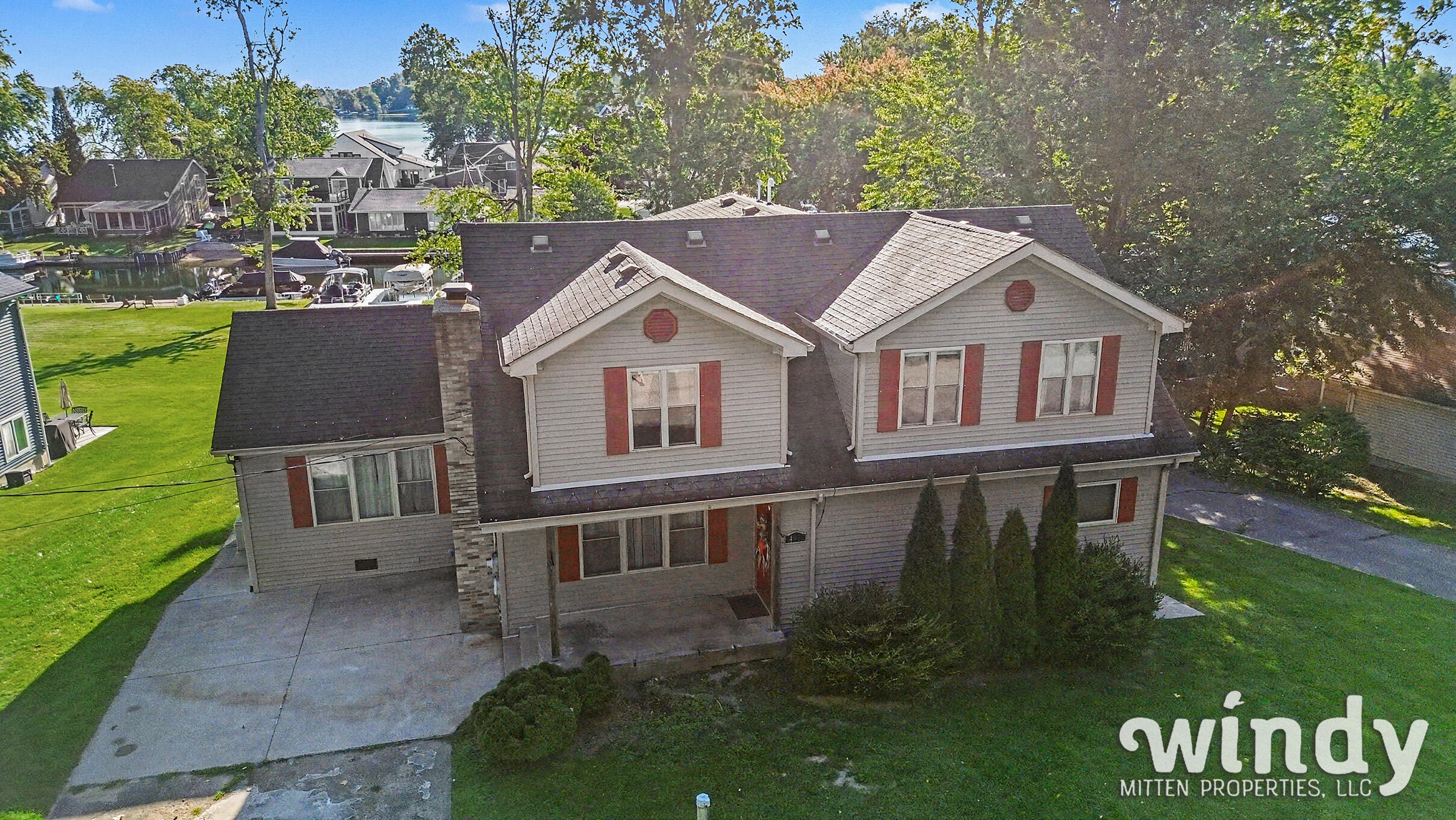 4971 Shoreview Drive