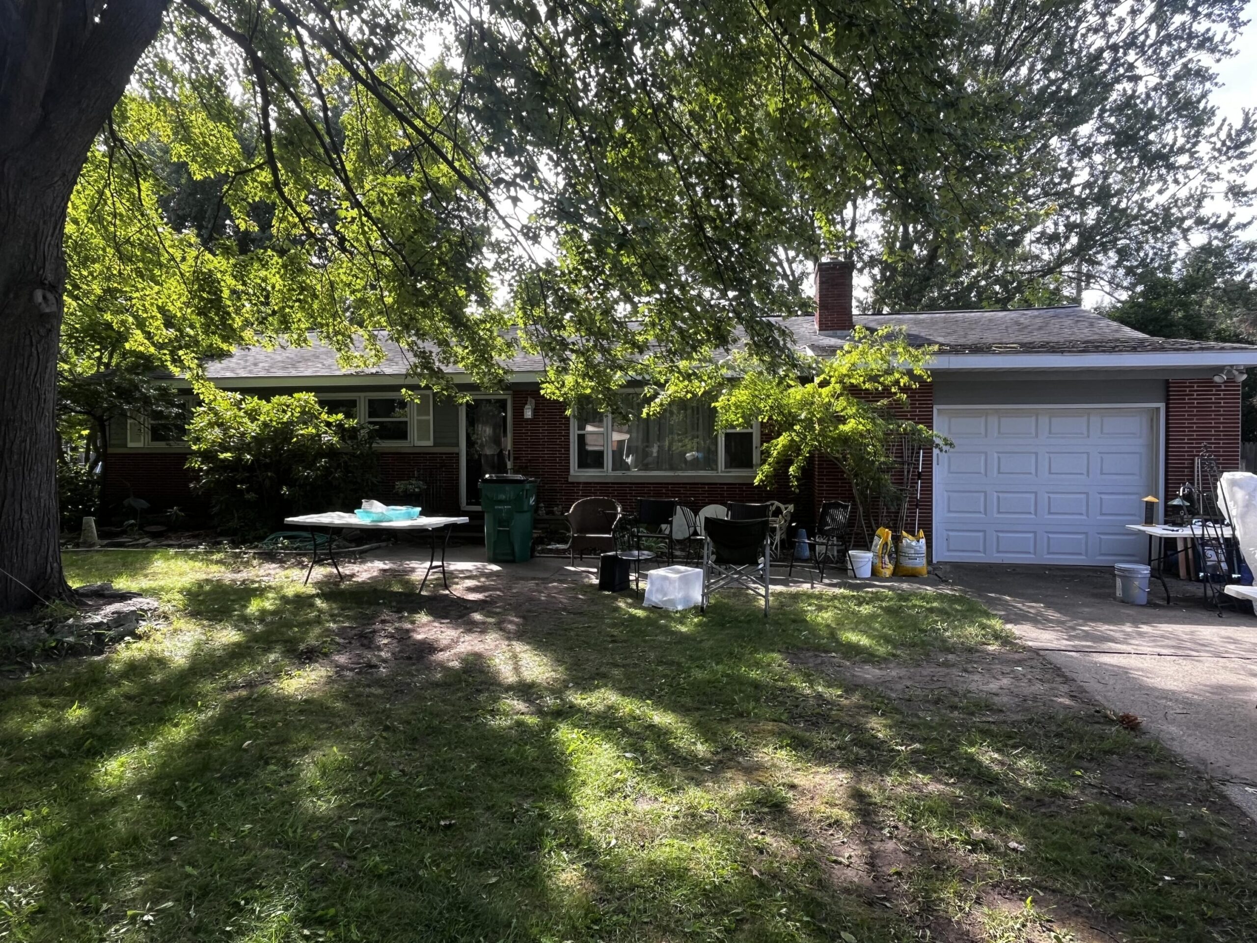 3889 Molly Boulevard