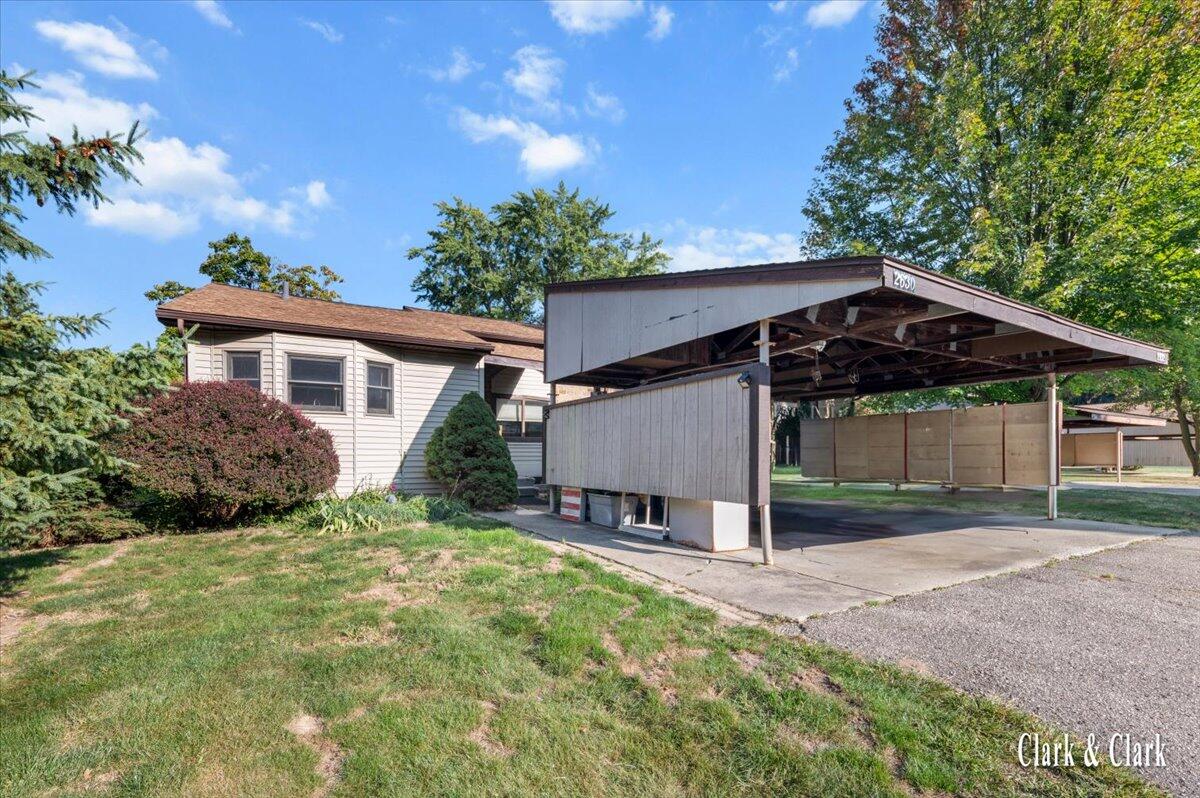 2630 Chatham Woods Drive SE
