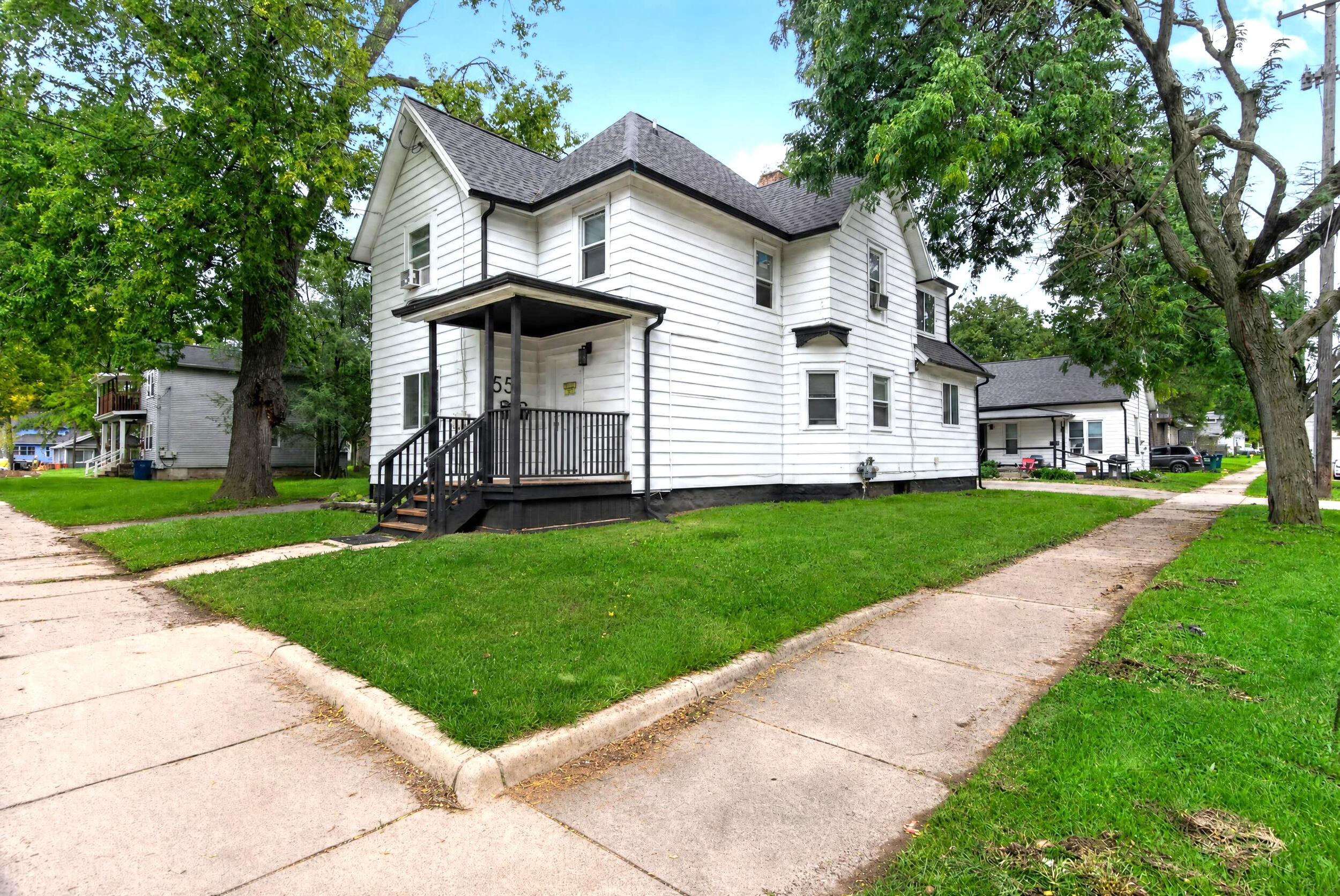 551 Cooper Street