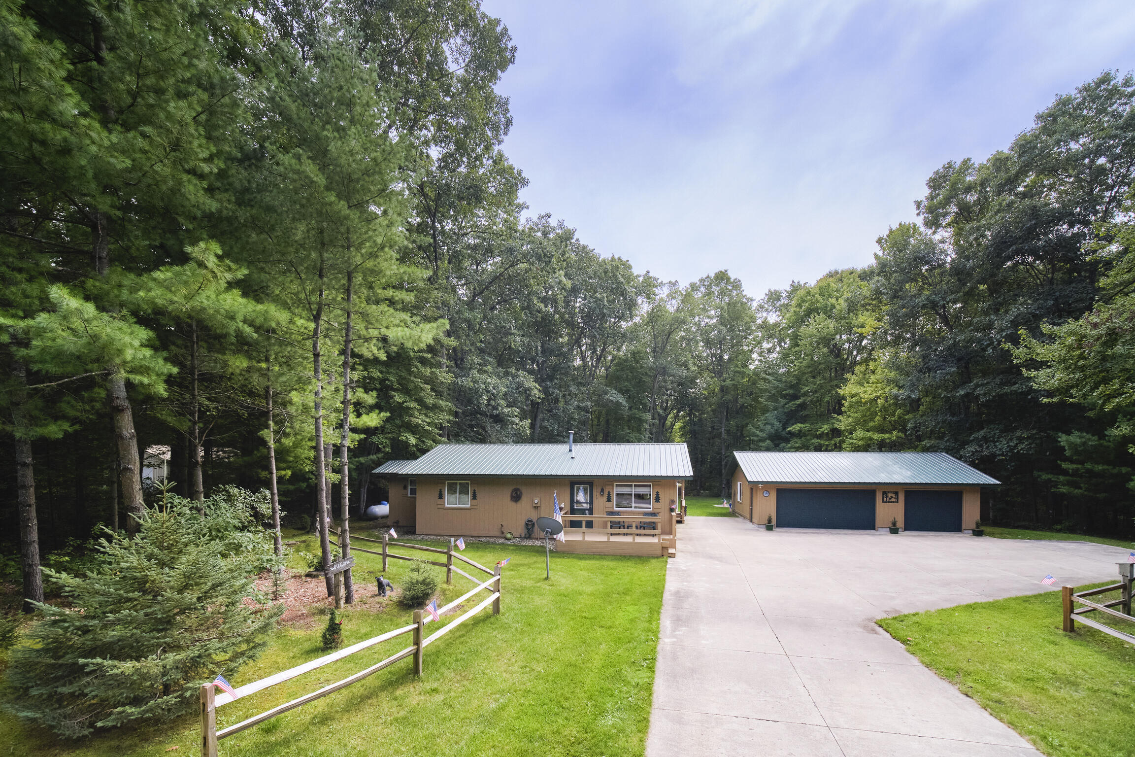 17349 Hoxeyville Road