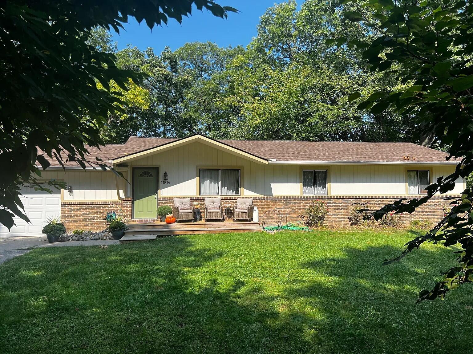 11816 Highridge Drive