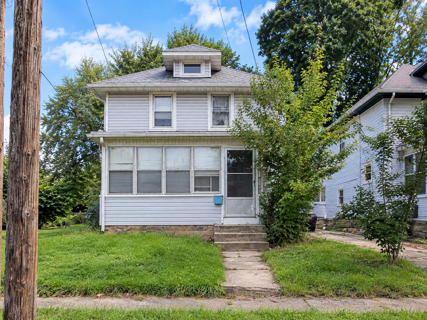 522 W Trail Street