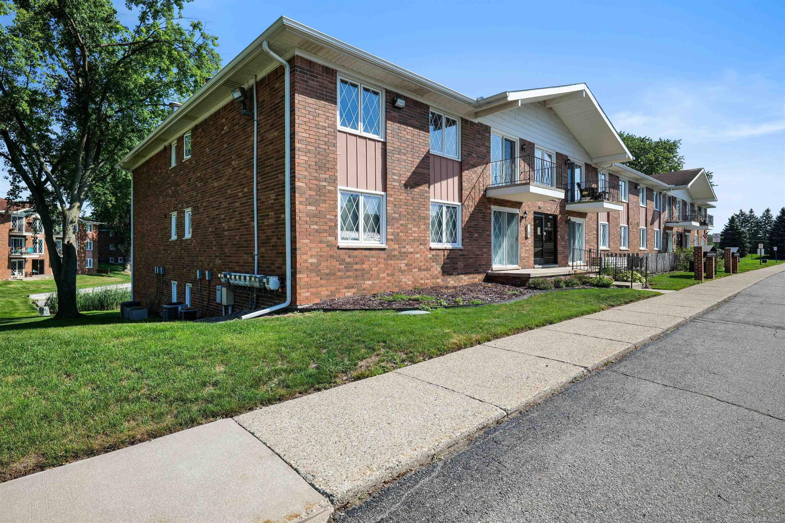54669 Shelby RD