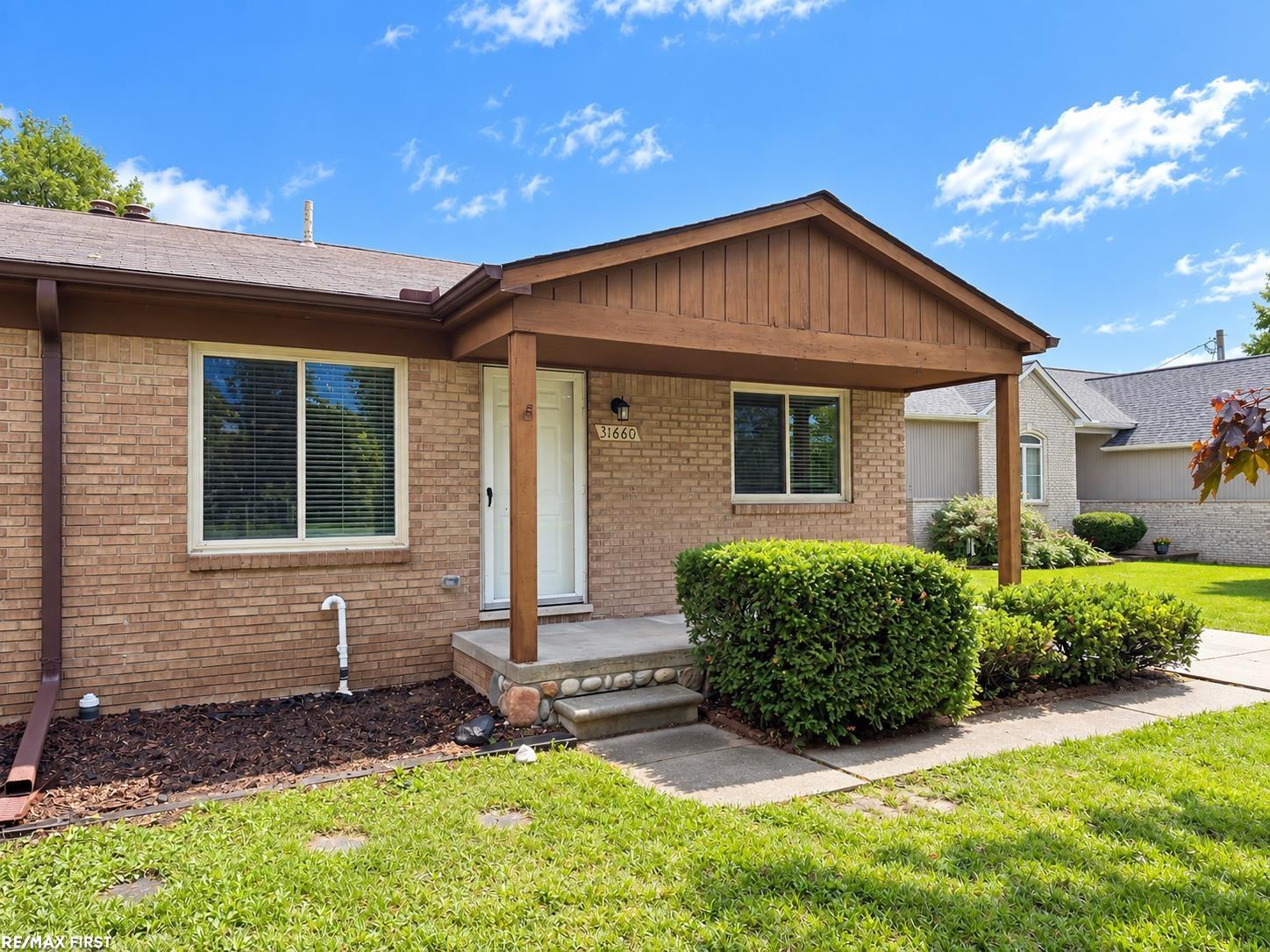 31660 Fraser DR