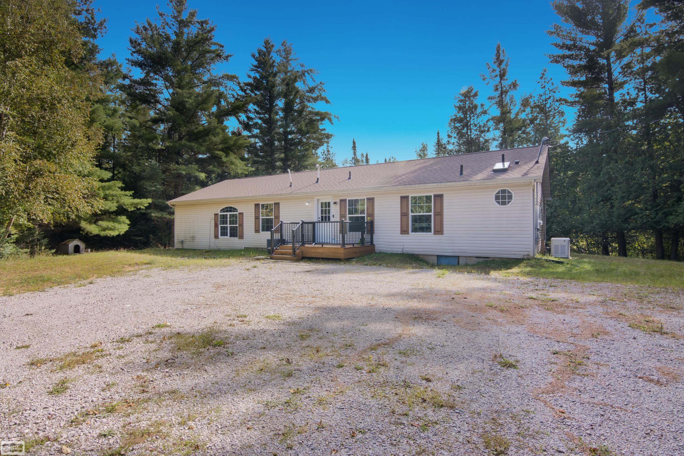 100 Duggan DR