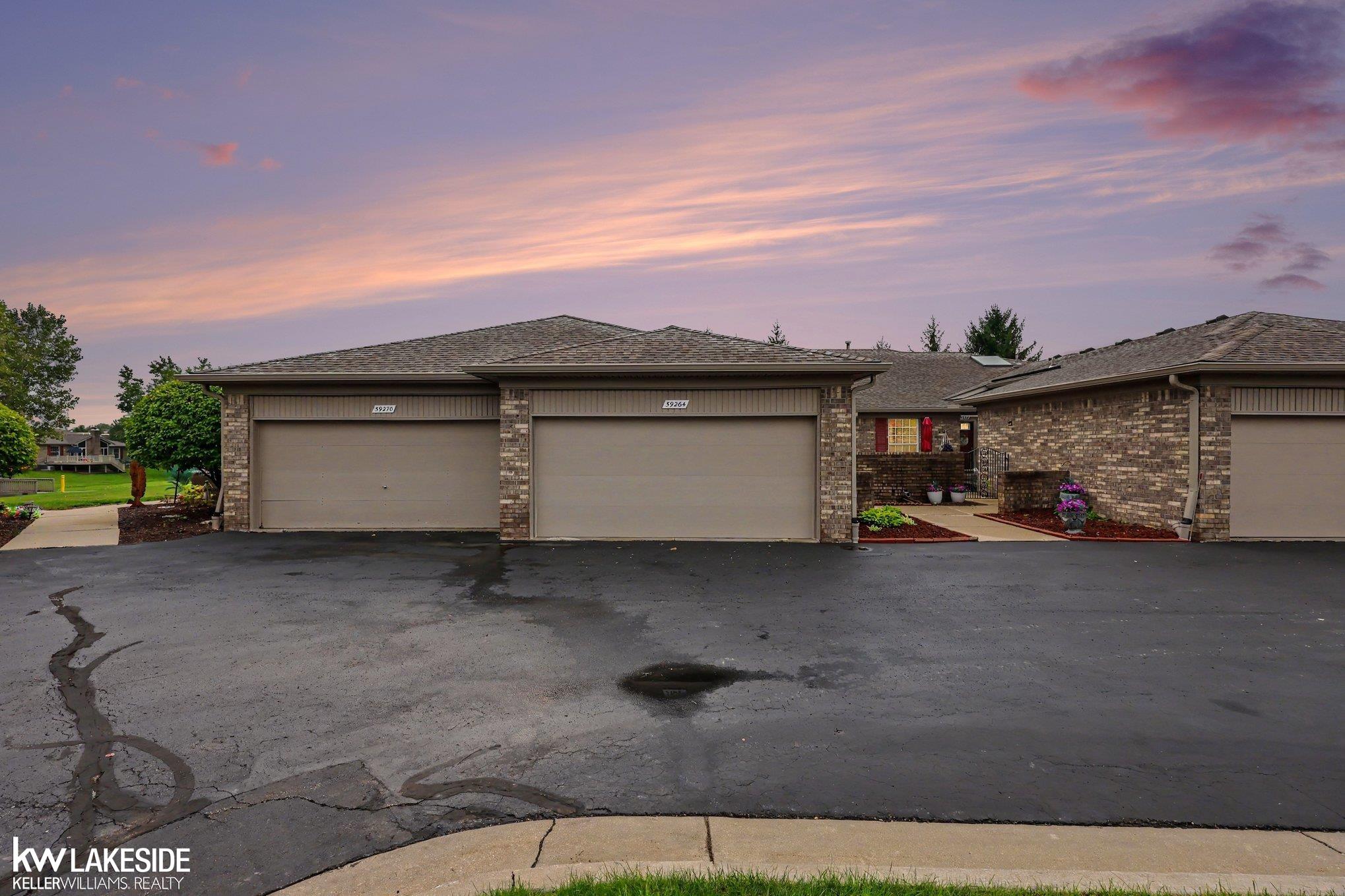 59264 Royal Oak CT