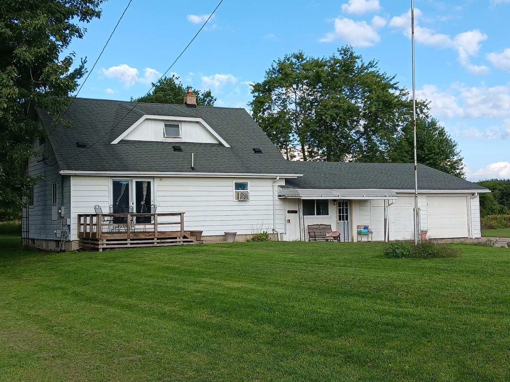 14053 Elms RD