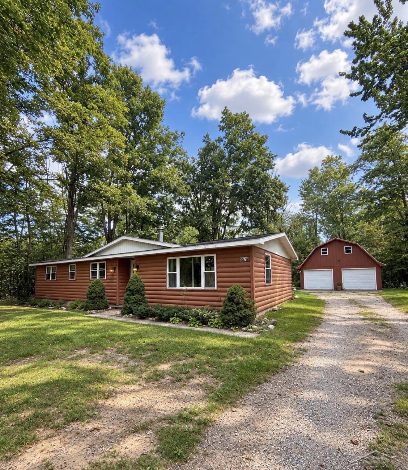 9378 Whispering Pines DR