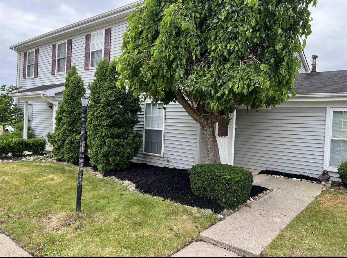 28304 Raleigh CRES
