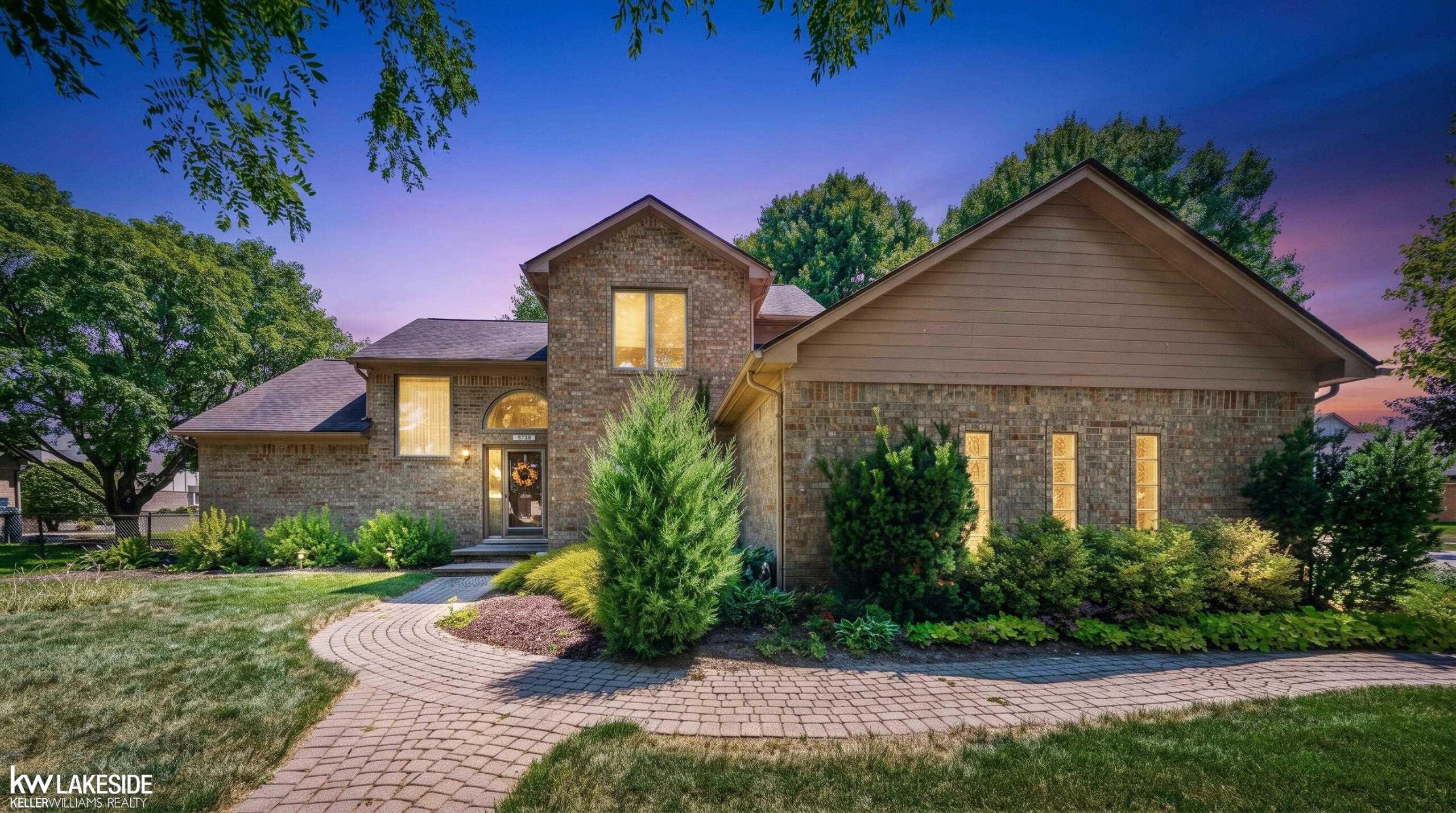 4418 Bayleaf