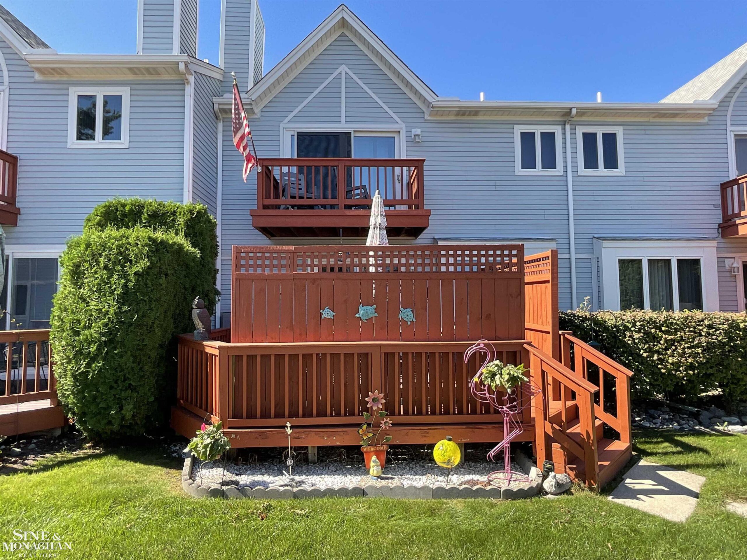 148 Kenyon DR