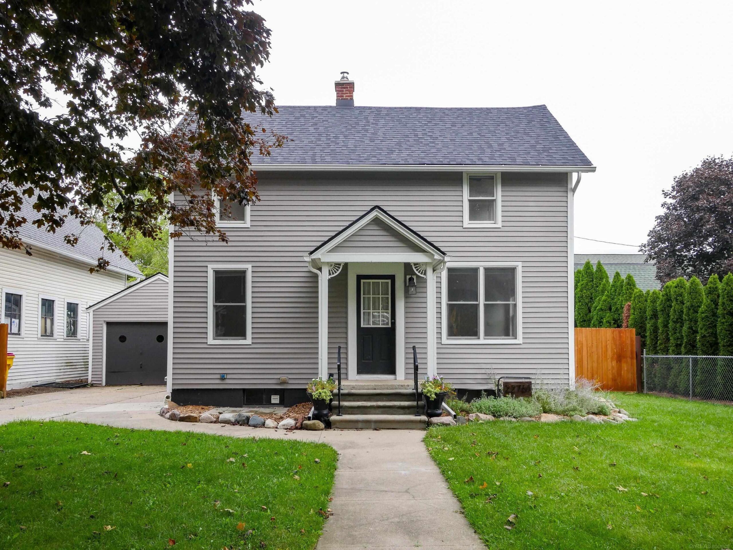 22761 W Main