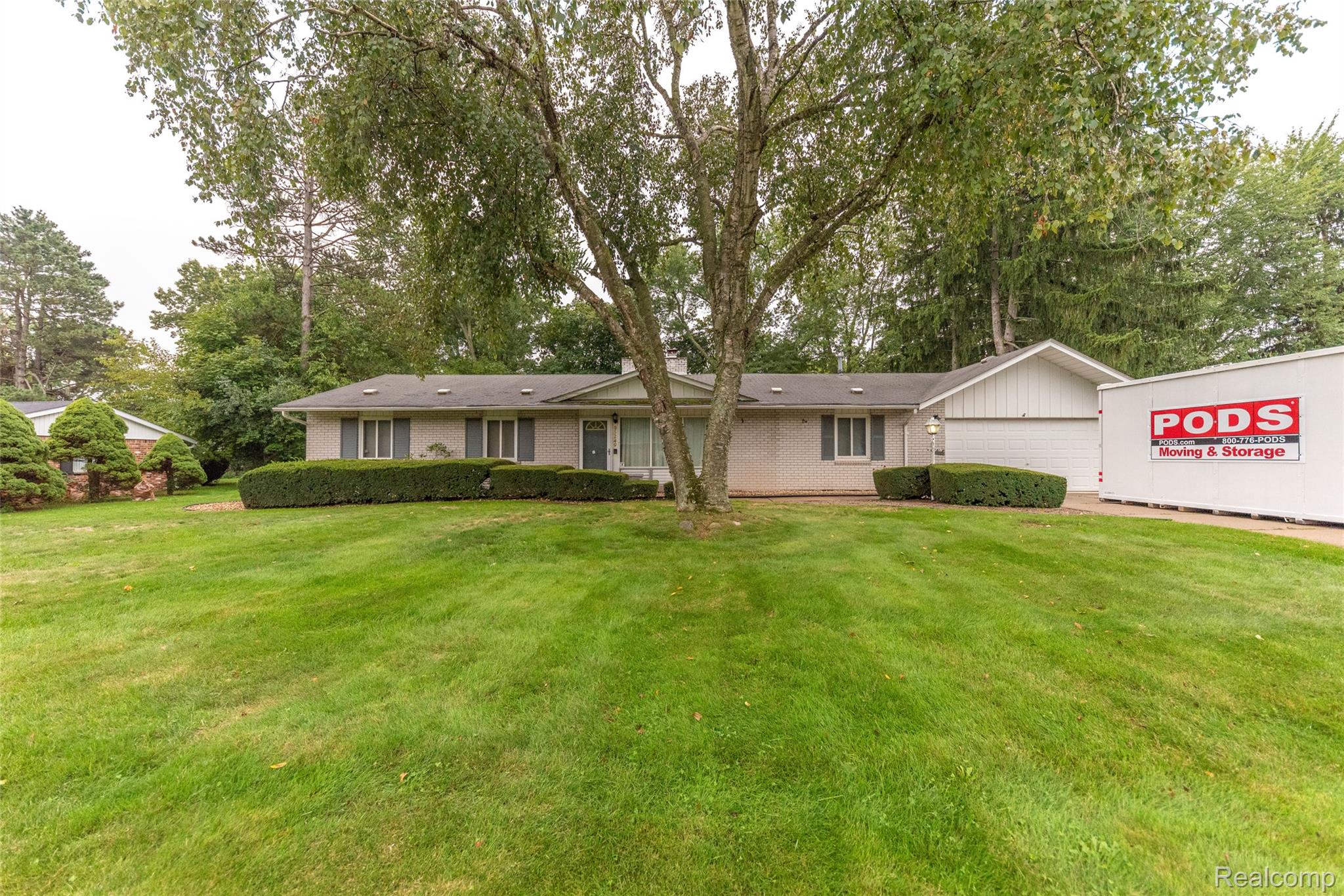 35249, Gary, Farmington Hills, Michigan, 48331