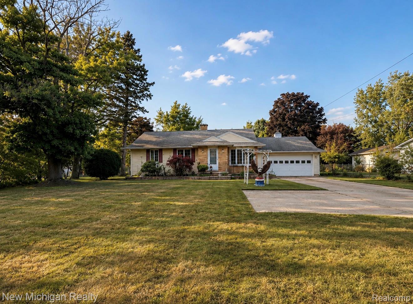 7524, Reid, Swartz Creek, Michigan, 48473