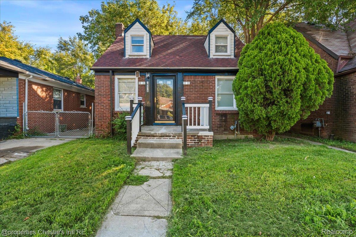 18638, Barlow, Detroit, Michigan, 48205