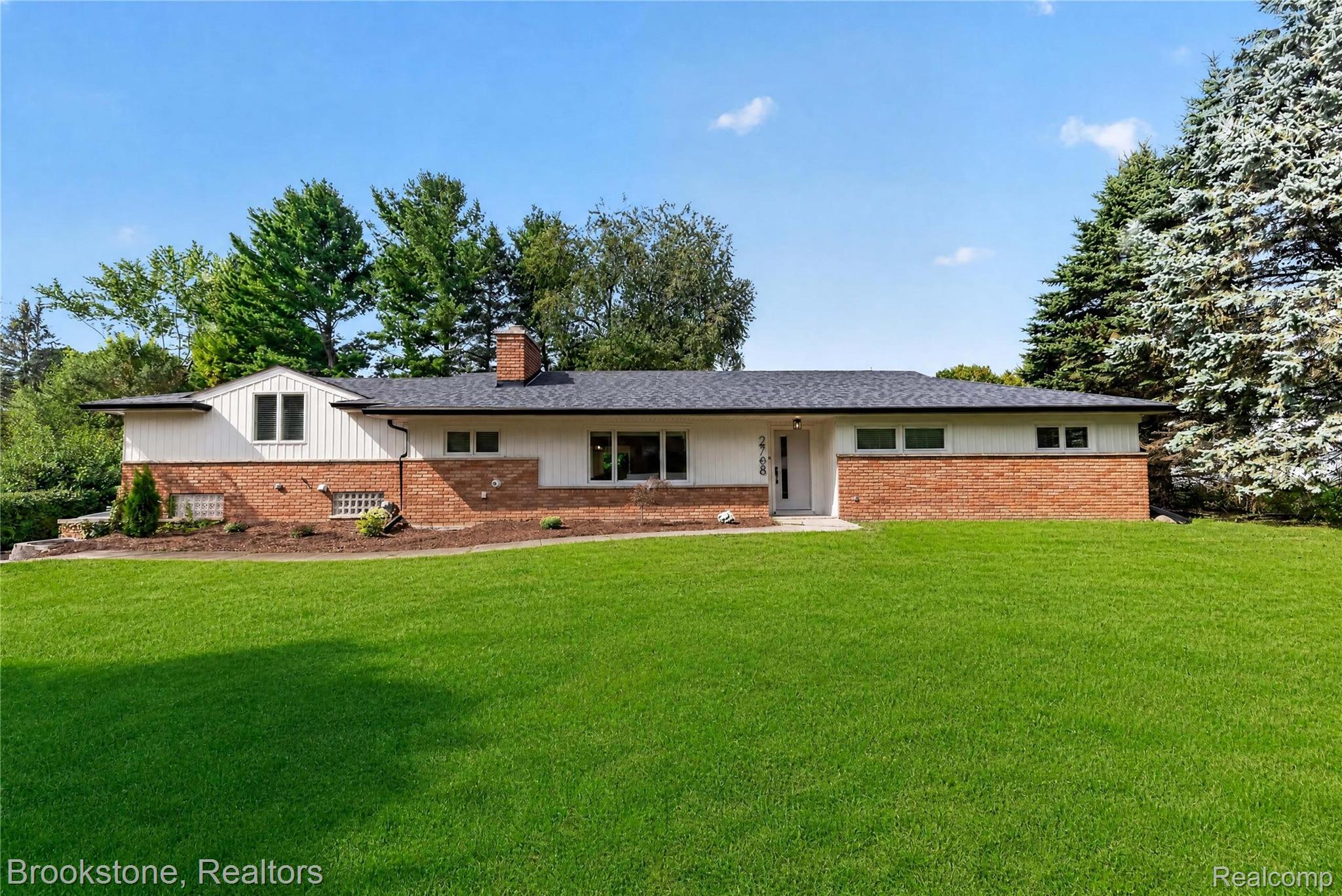 2768, Hillendale, Rochester Hills, Michigan, 48309