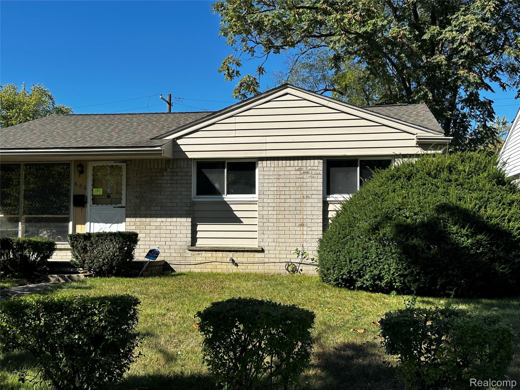 680, Eugene, Ypsilanti, Michigan, 48198