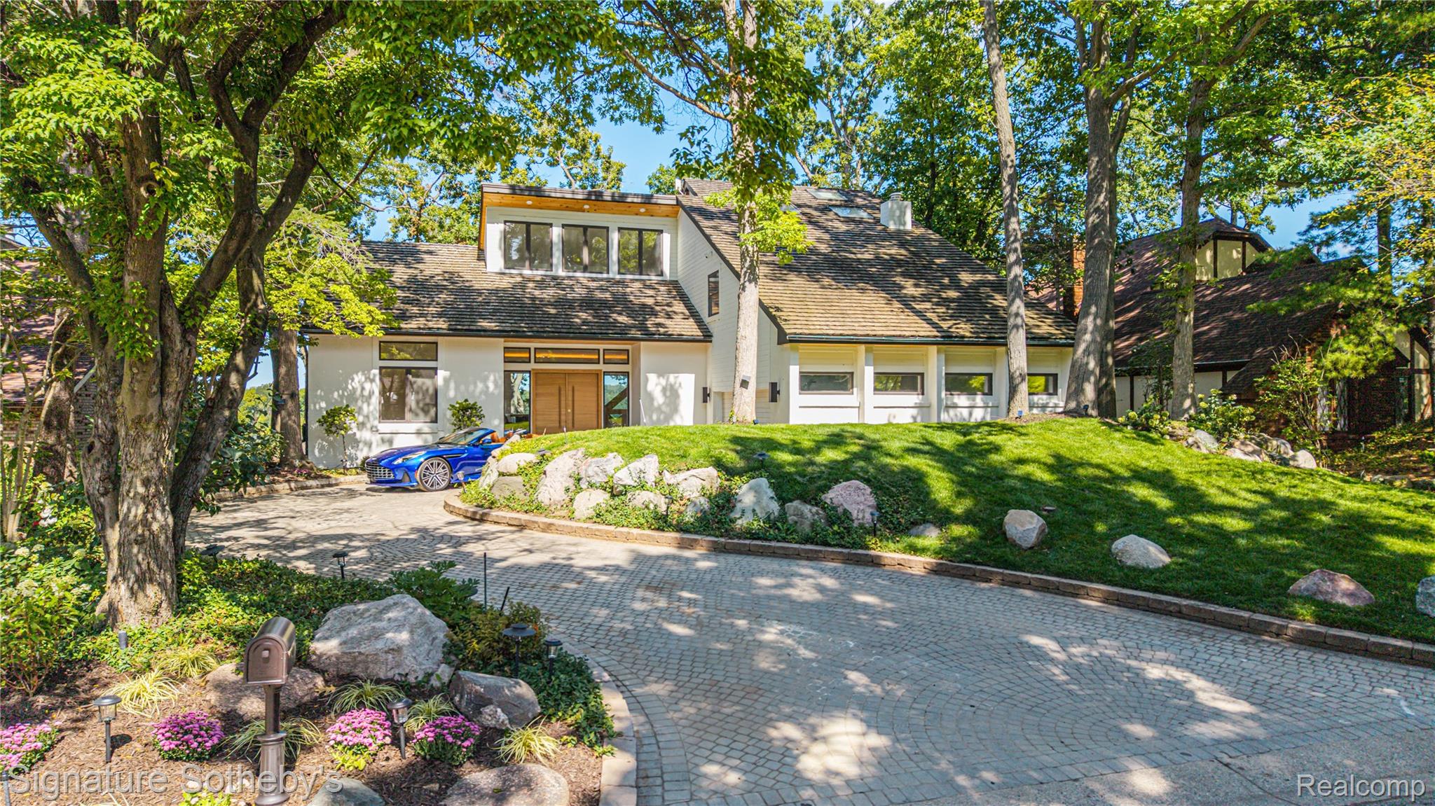 4451, Rolling Pine, West Bloomfield, Michigan, 48323