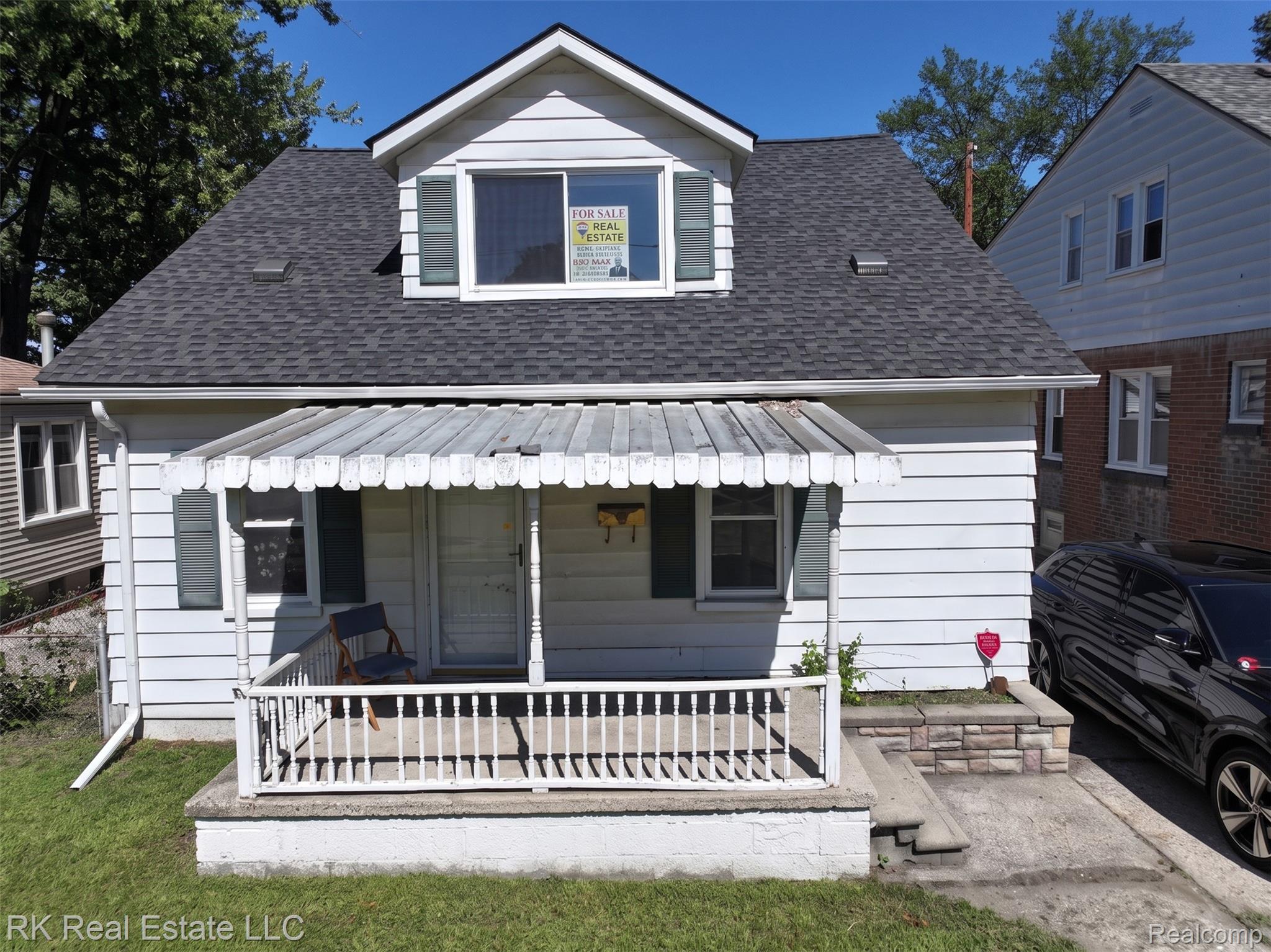 1125, Hayes, Hazel Park, Michigan, 48030