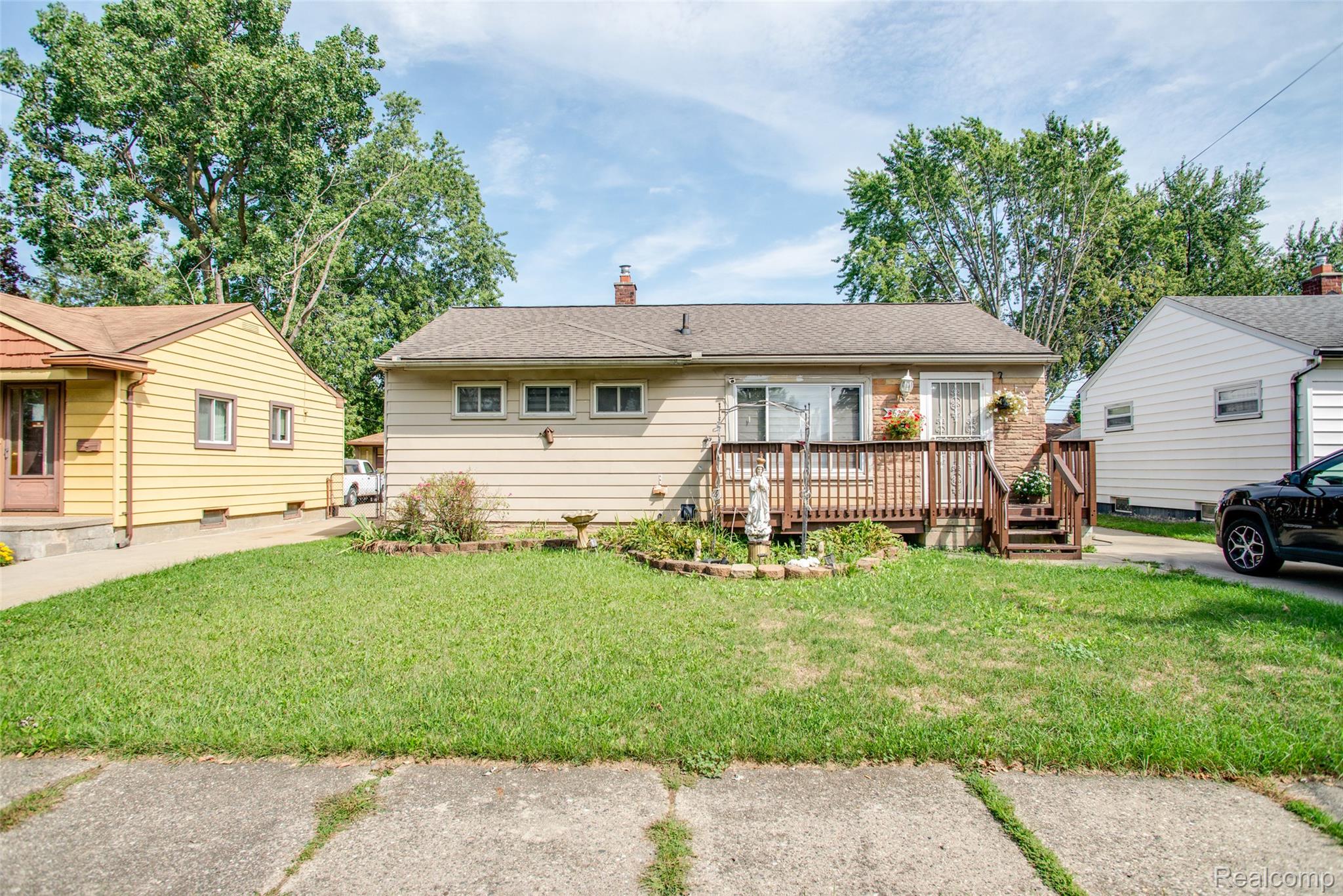 26260, Bryan, Roseville, Michigan, 48066