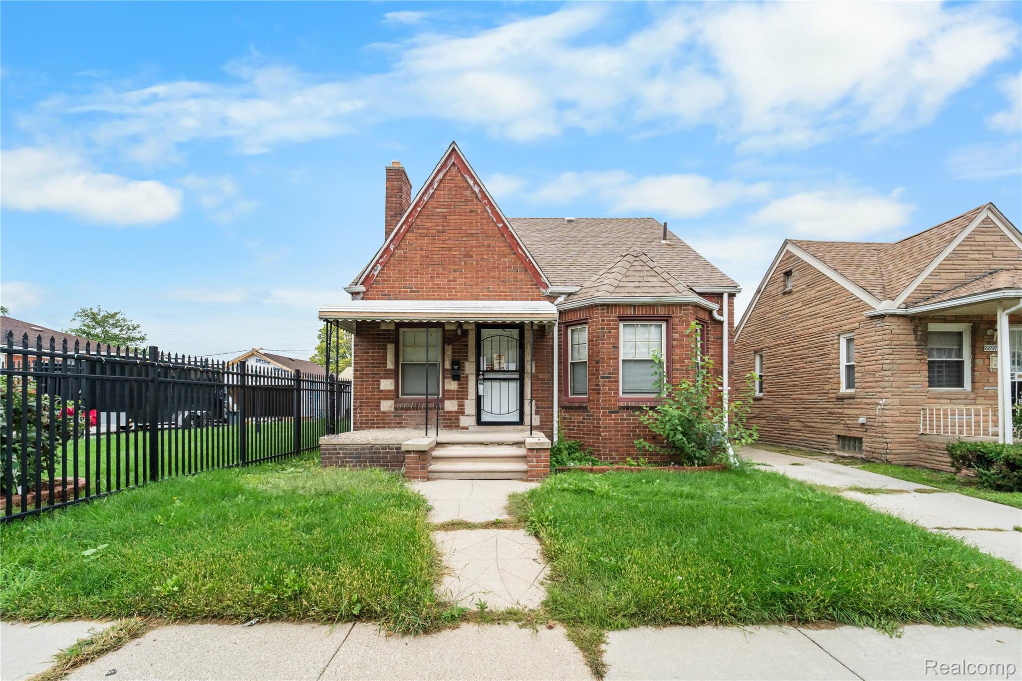 8891, Whitcomb, Detroit, Michigan, 48228