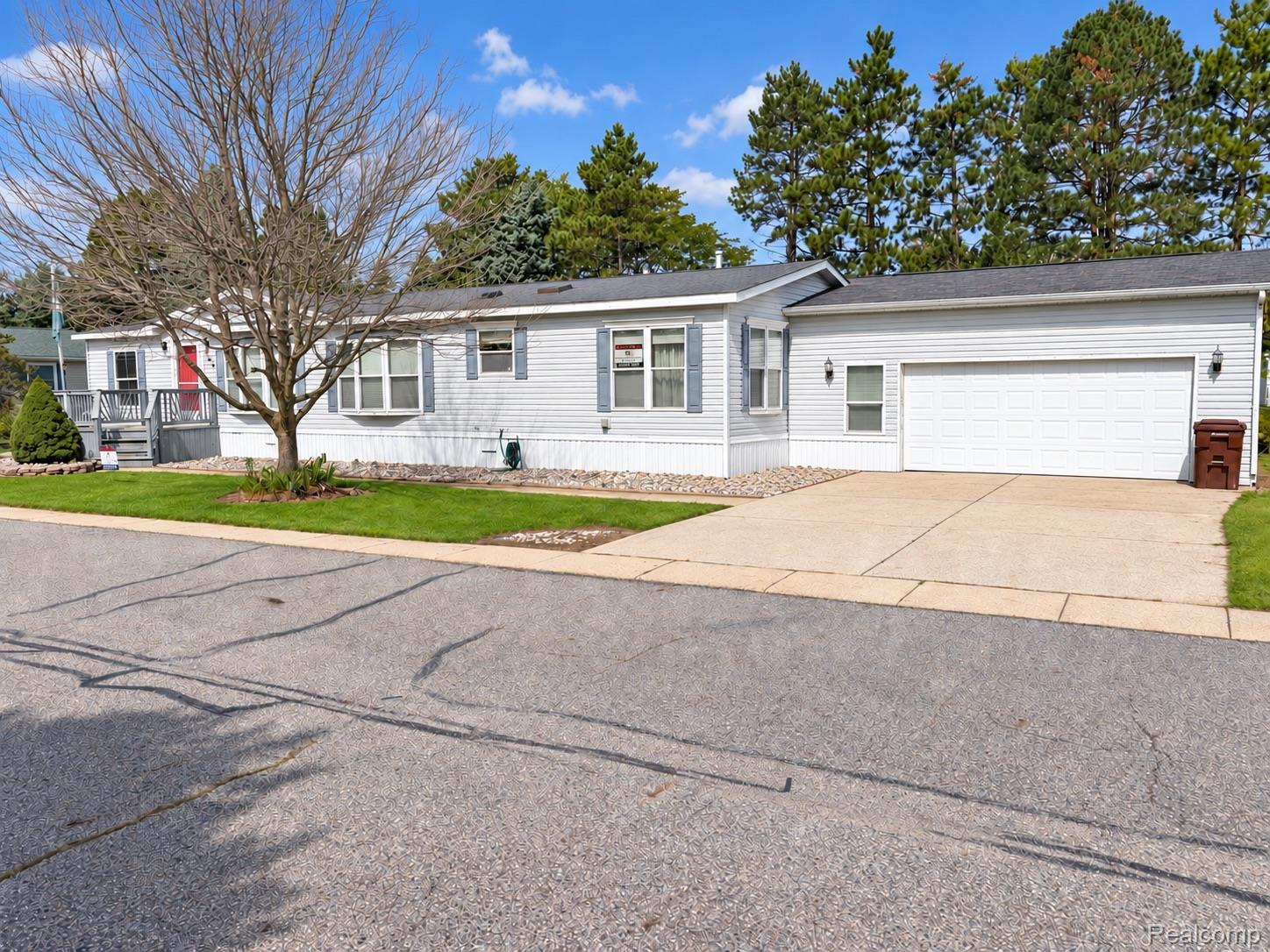 462, Ash, Mason, Michigan, 48854