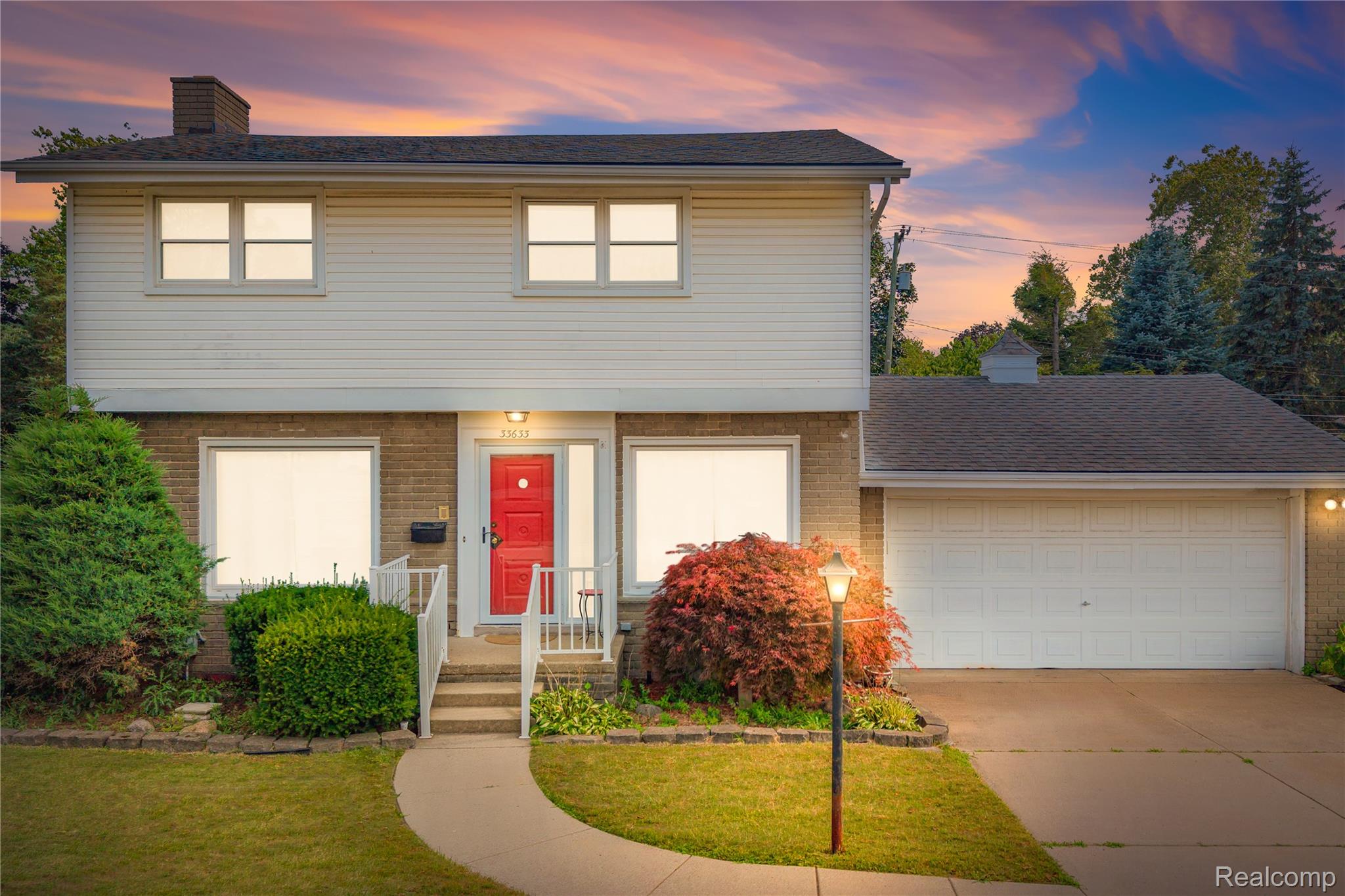 33633, 6 Mile, Livonia, Michigan, 48152