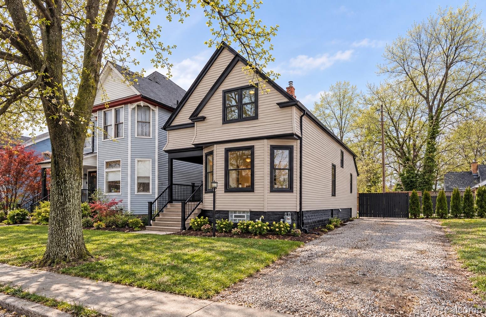 1759, Fischer, Detroit, Michigan, 48214