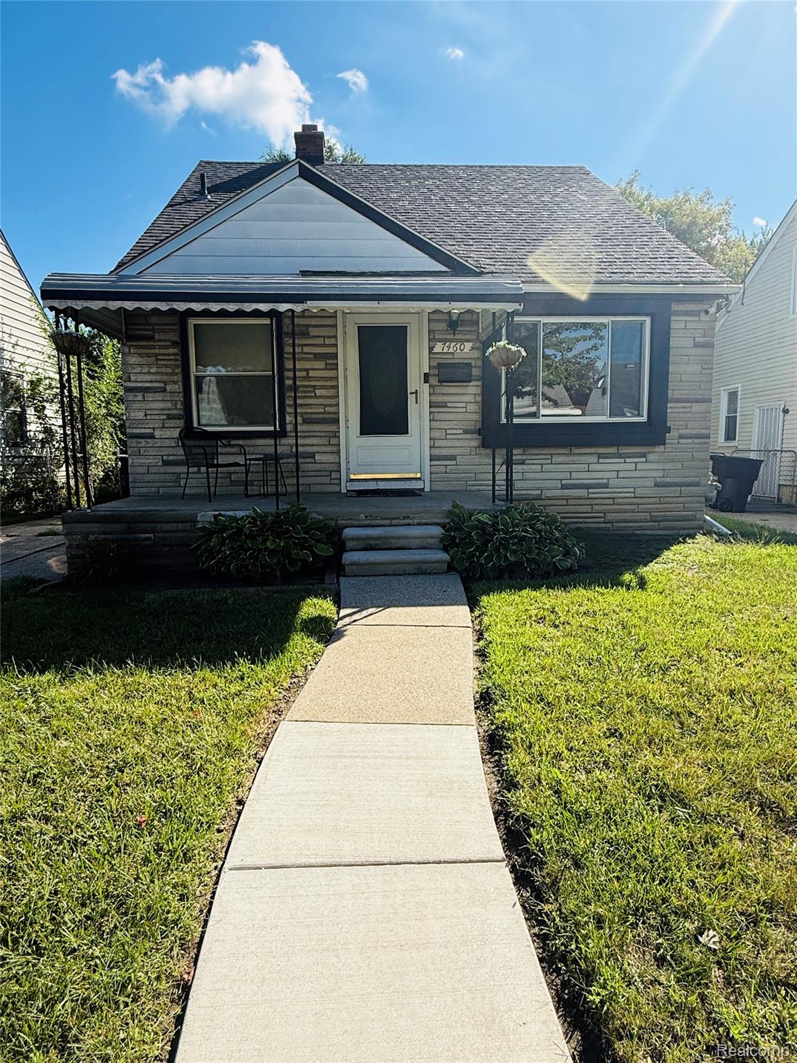7460, Dacosta, Redford, Michigan, 48239