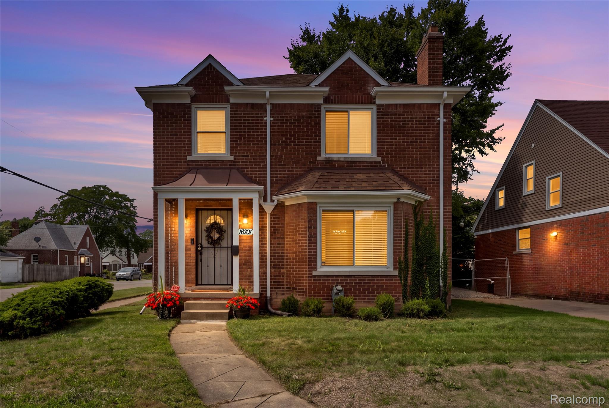 16701, Harlow, Detroit, Michigan, 48235