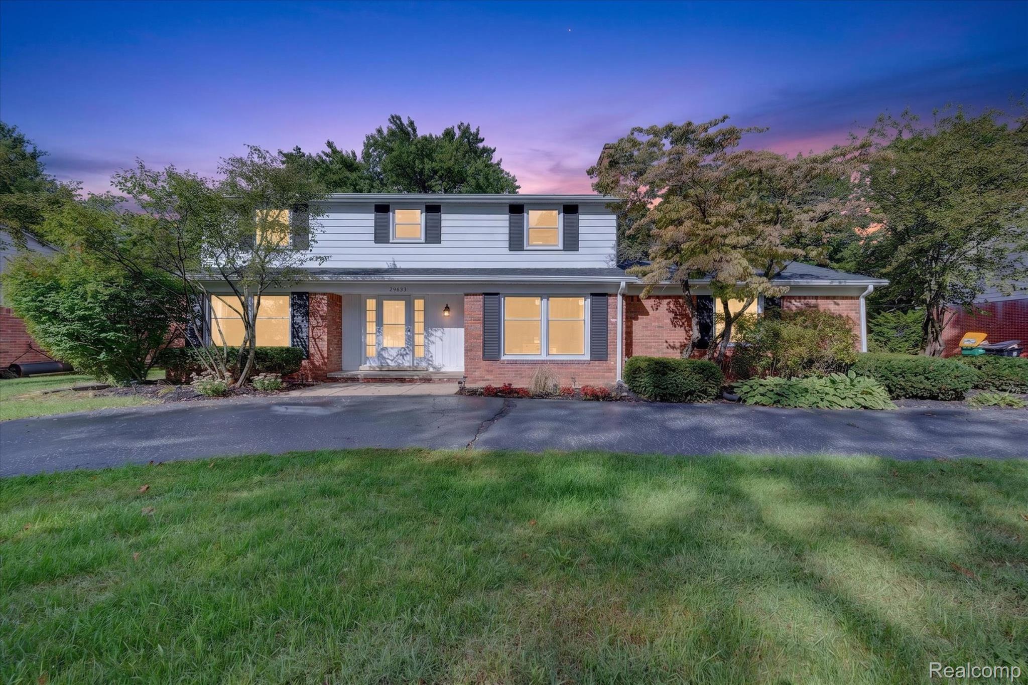 29653, Club House, Farmington Hills, Michigan, 48334