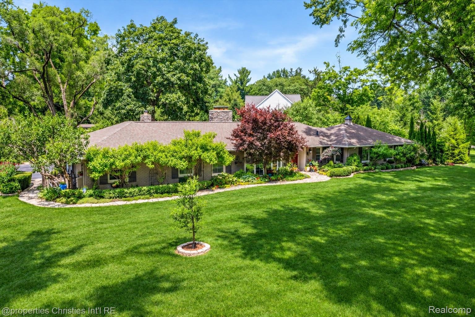 32765, Eastlady, Beverly Hills, Michigan, 48025