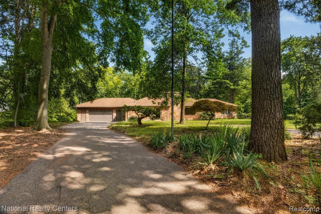 24644, Edgemont, Southfield, Michigan, 48033