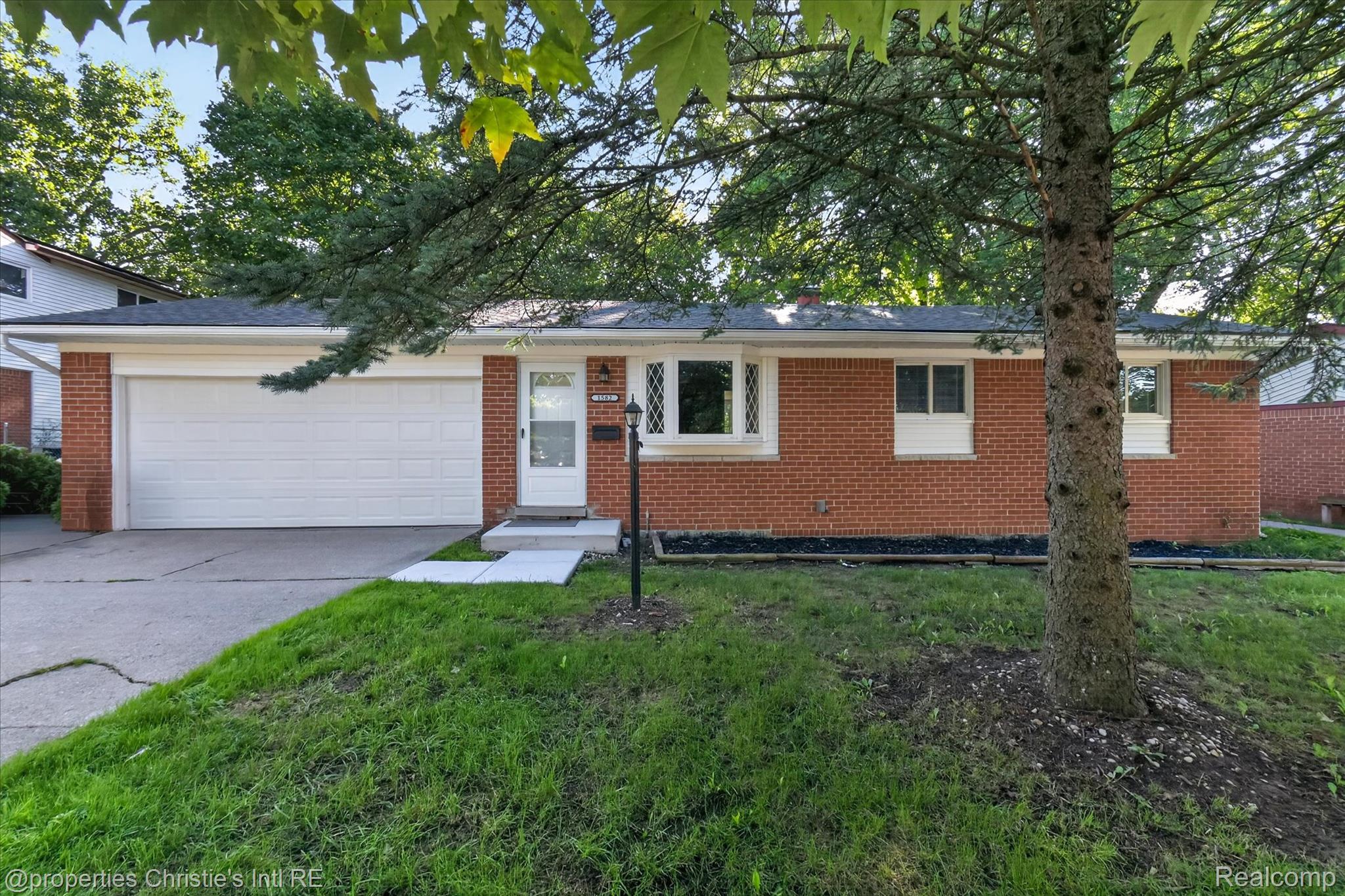 1582, Stephens, Ypsilanti, Michigan, 48198
