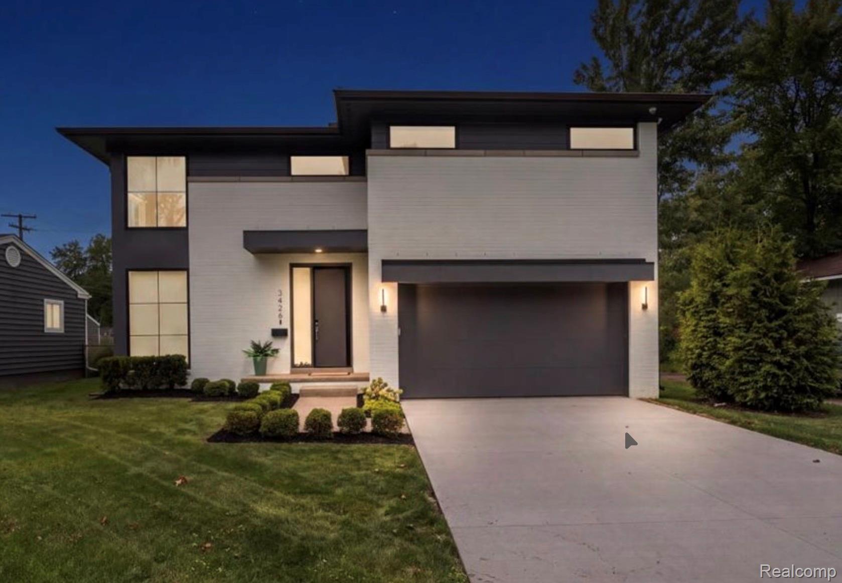 3426, Hunter, Royal Oak, Michigan, 48073