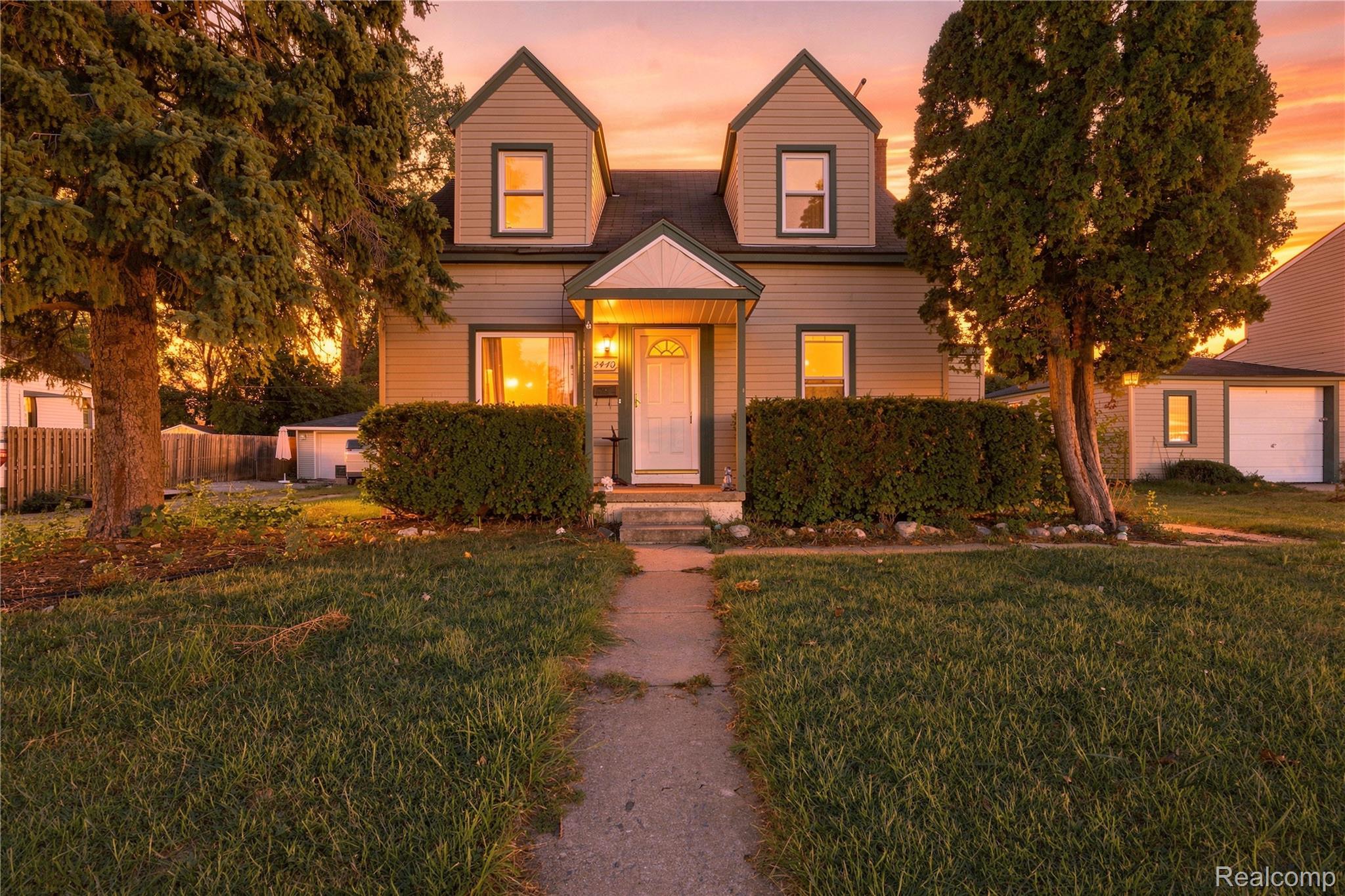 32440, Donnelly, Garden City, Michigan, 48135