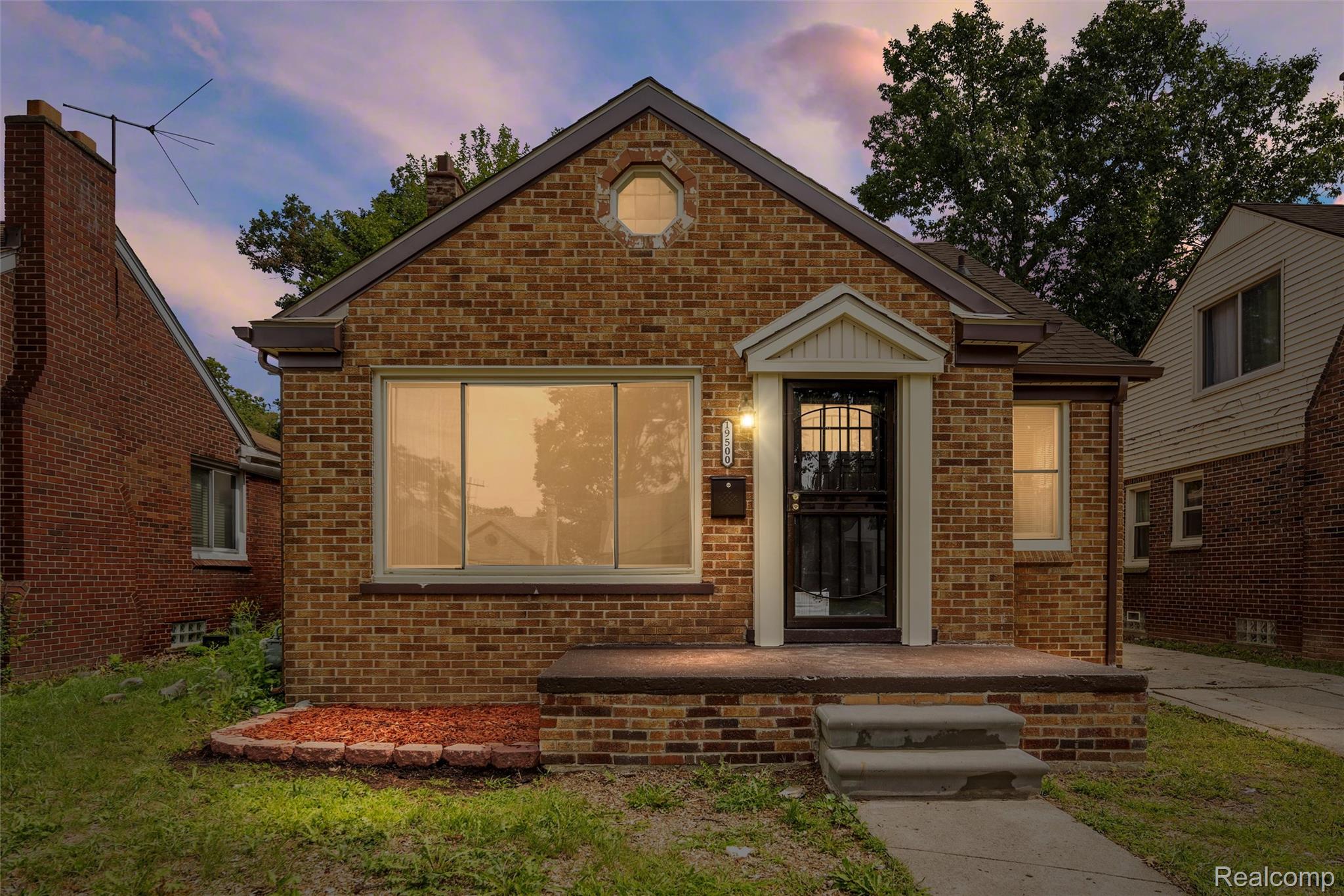 19500, Griggs, Detroit, Michigan, 48221