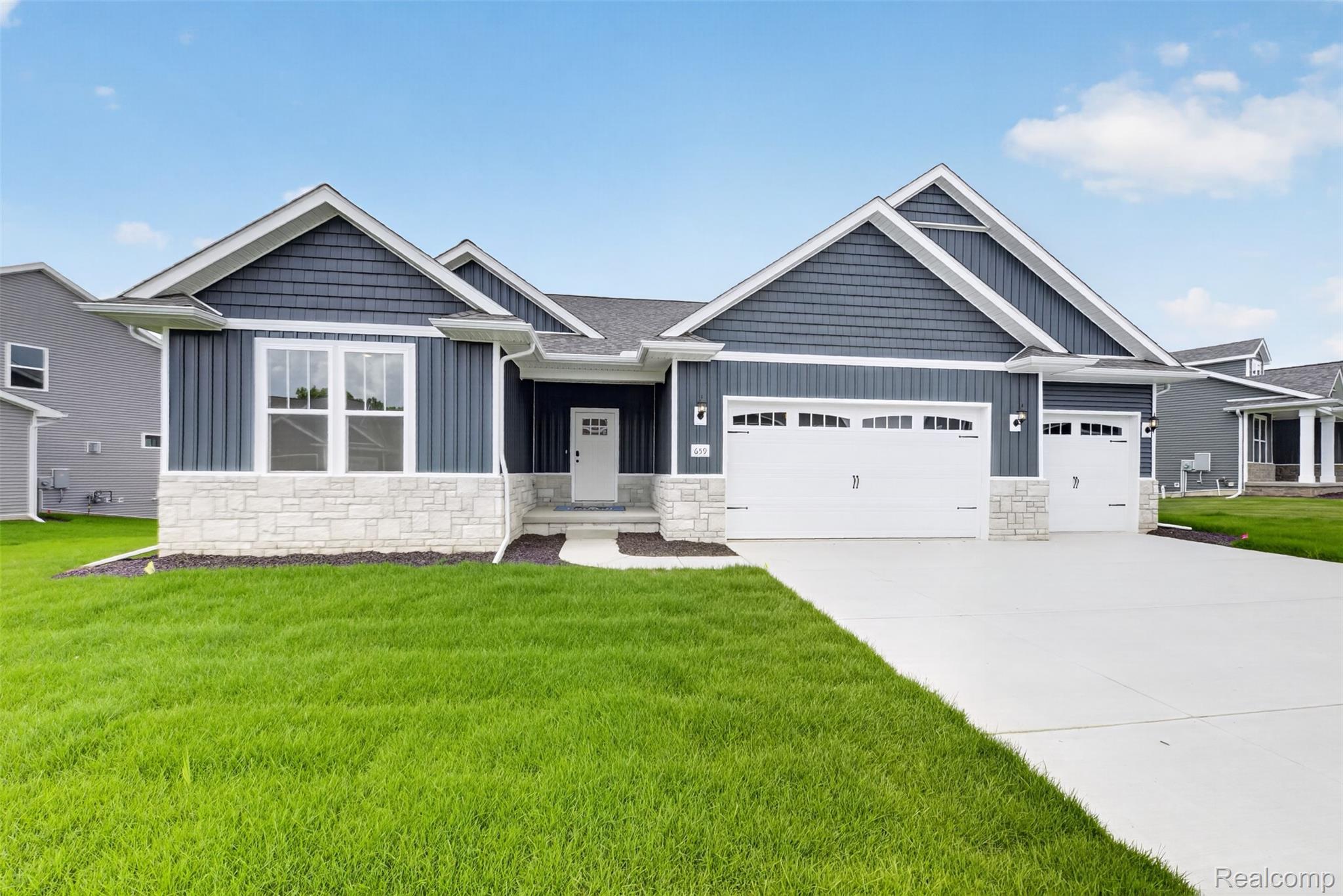 659, ROUND ROCK DR, Howell, Michigan, 48843
