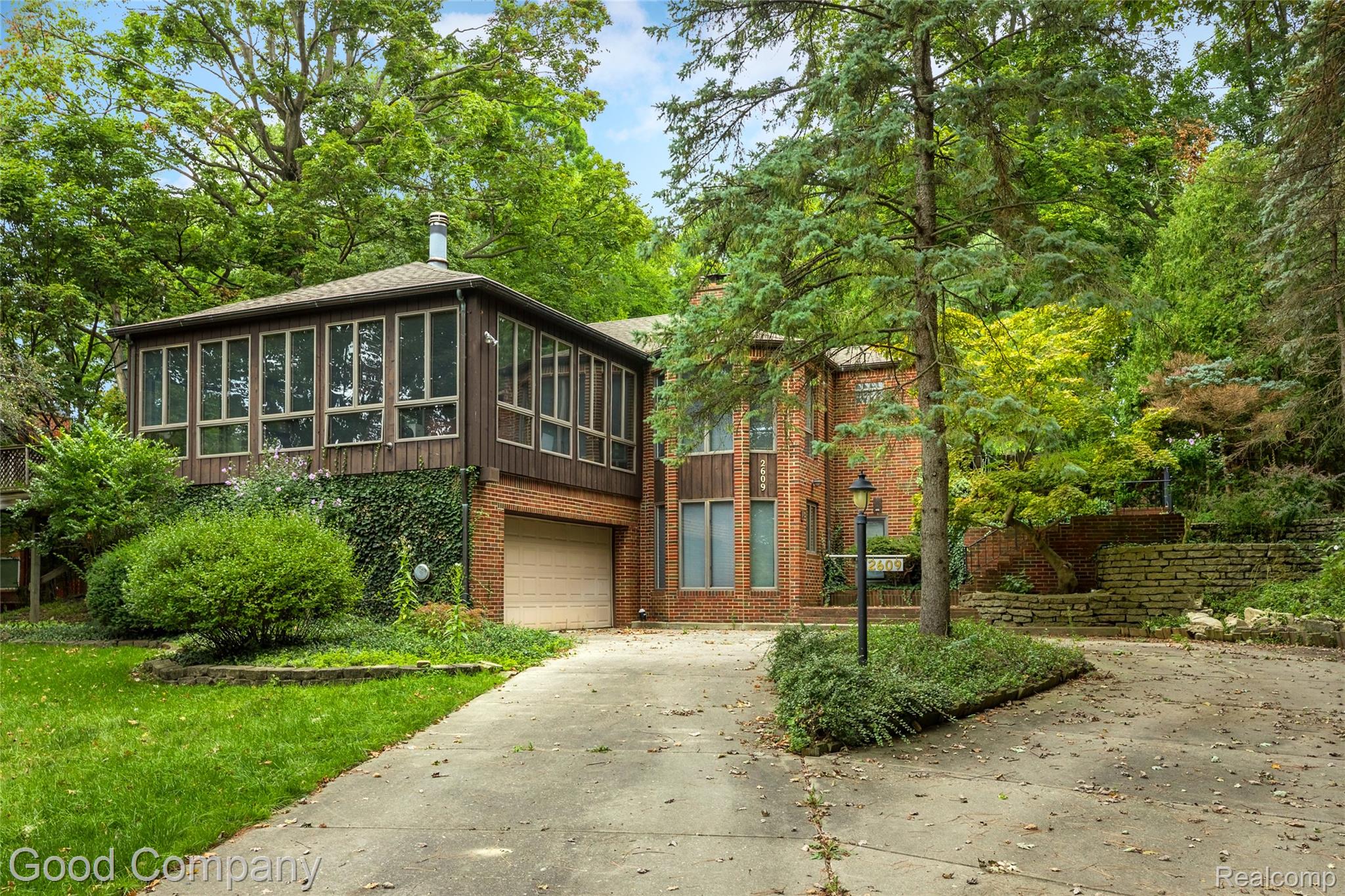 2609, Vinsetta, Royal Oak, Michigan, 48073
