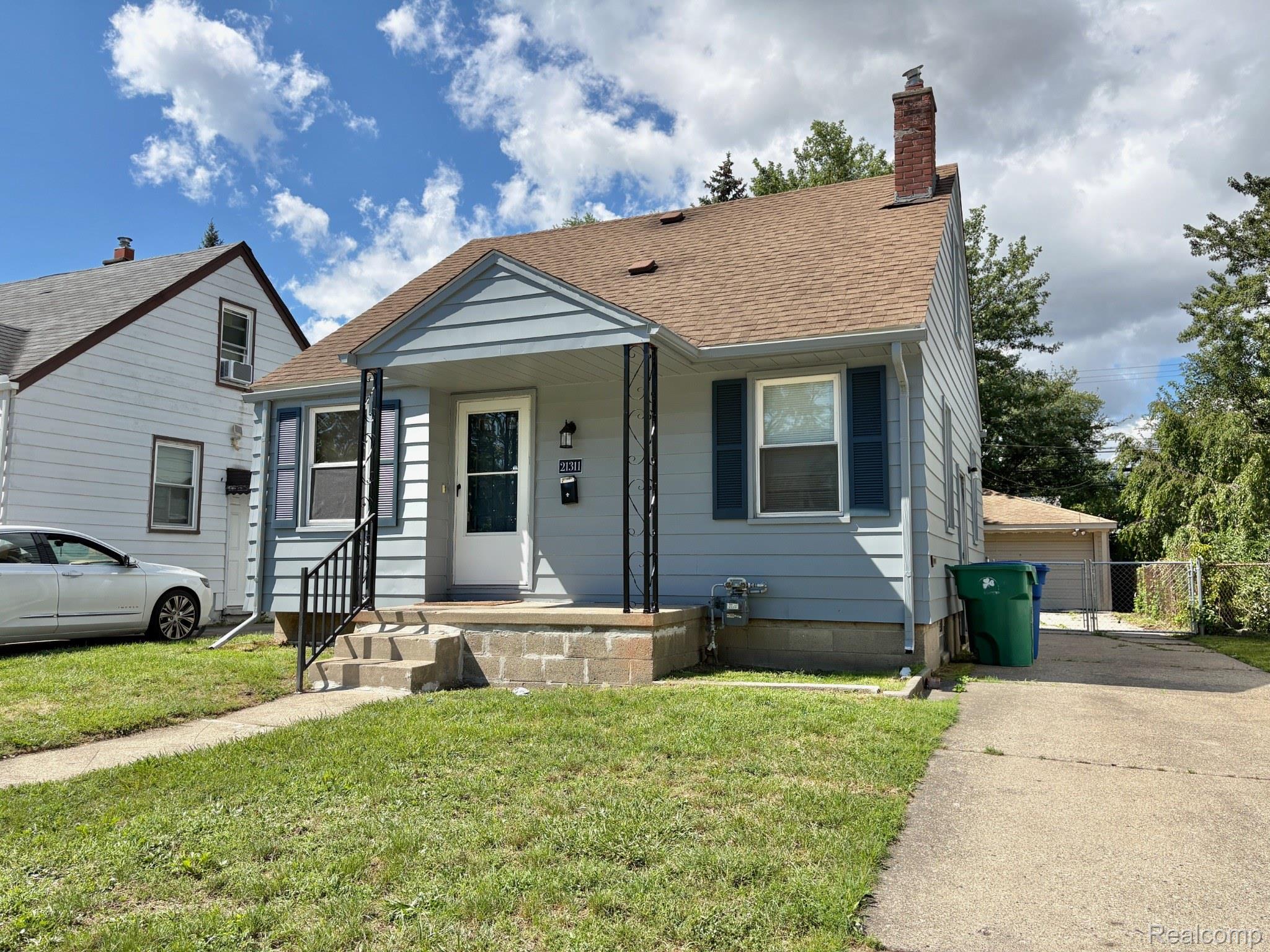 21311, Beechwood, Eastpointe, Michigan, 48021